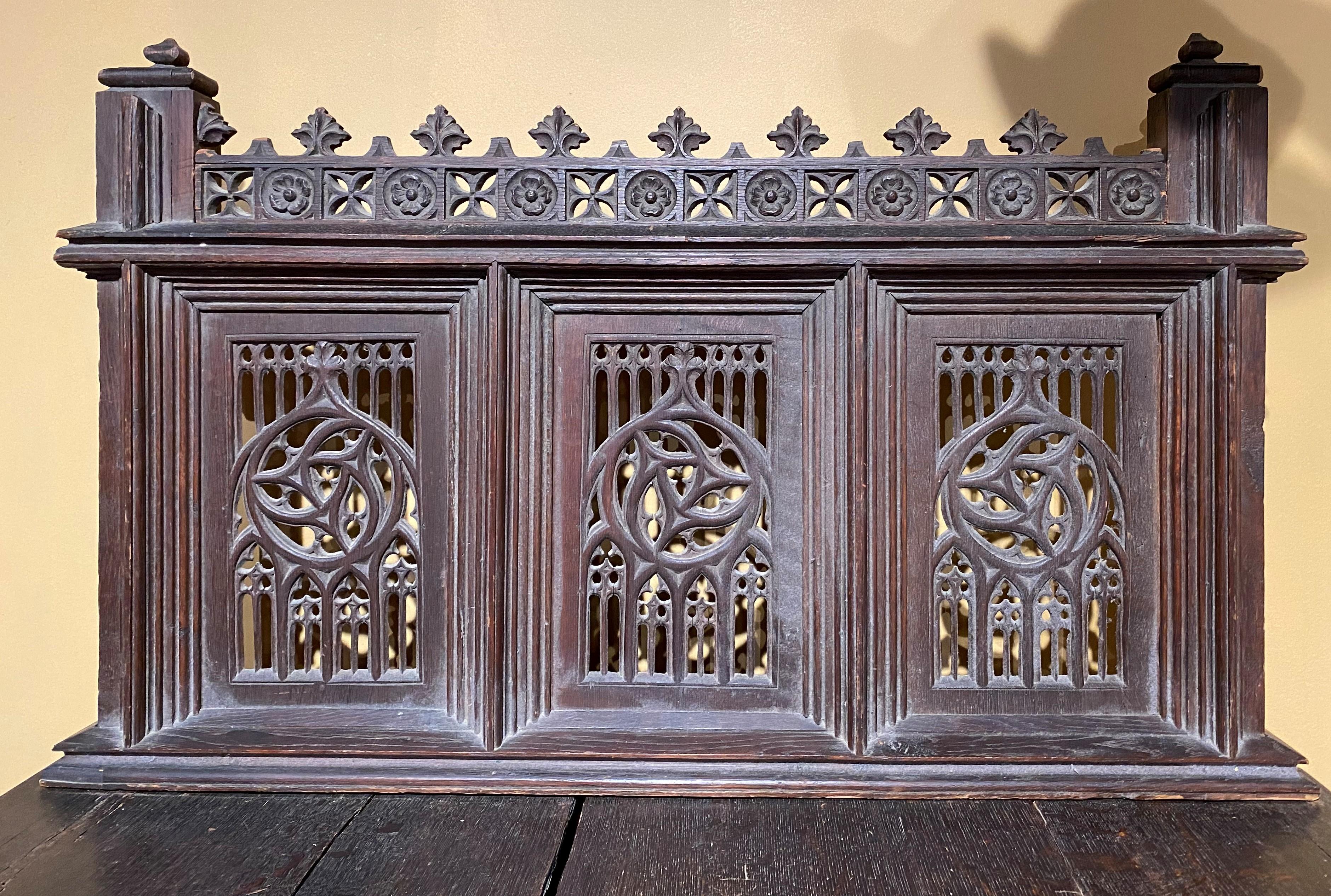 gothic style furniture
