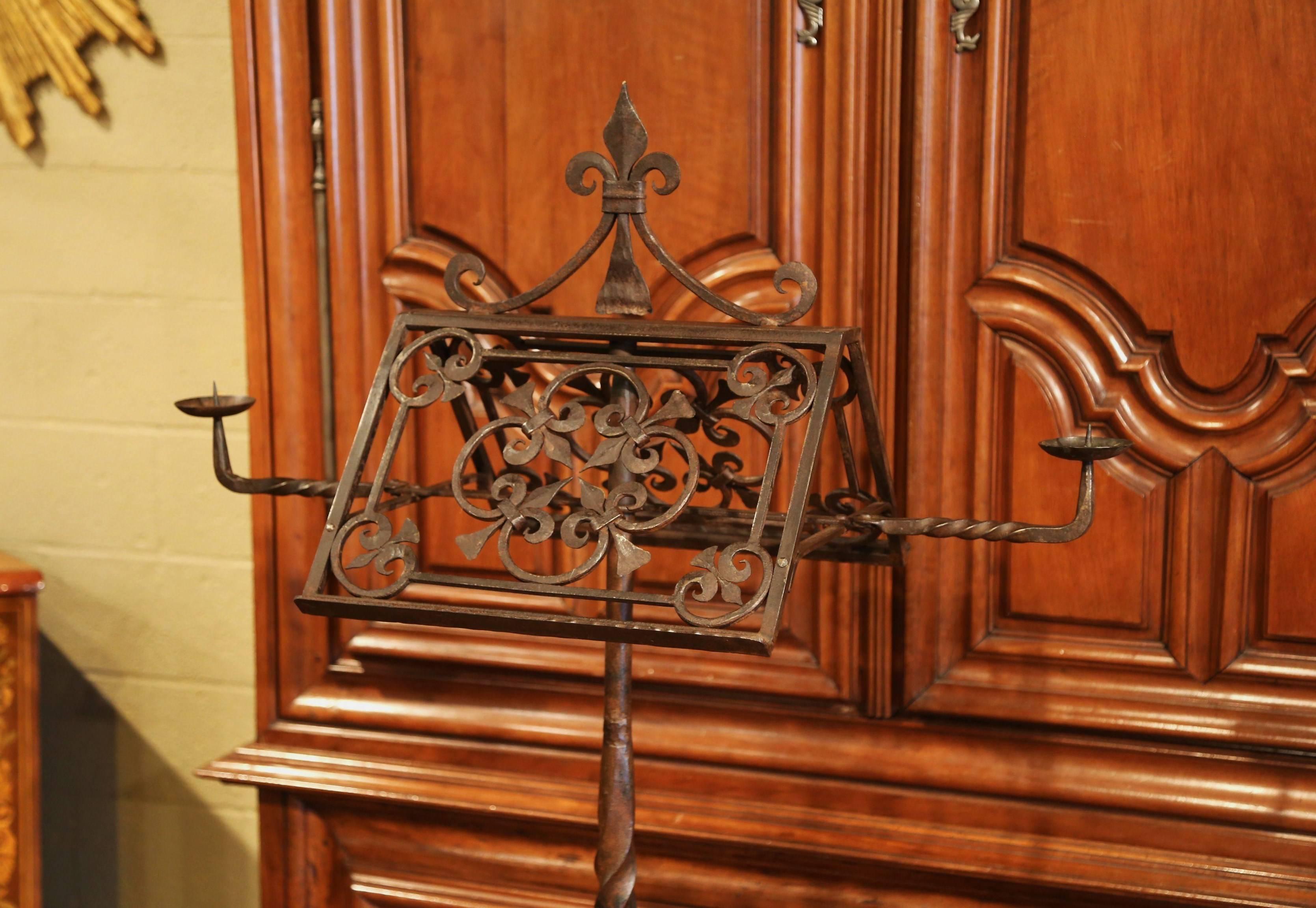 Gothic 19th Century French Two-Side Forged Iron Music Stand Lectern with Fleur-de-Lys