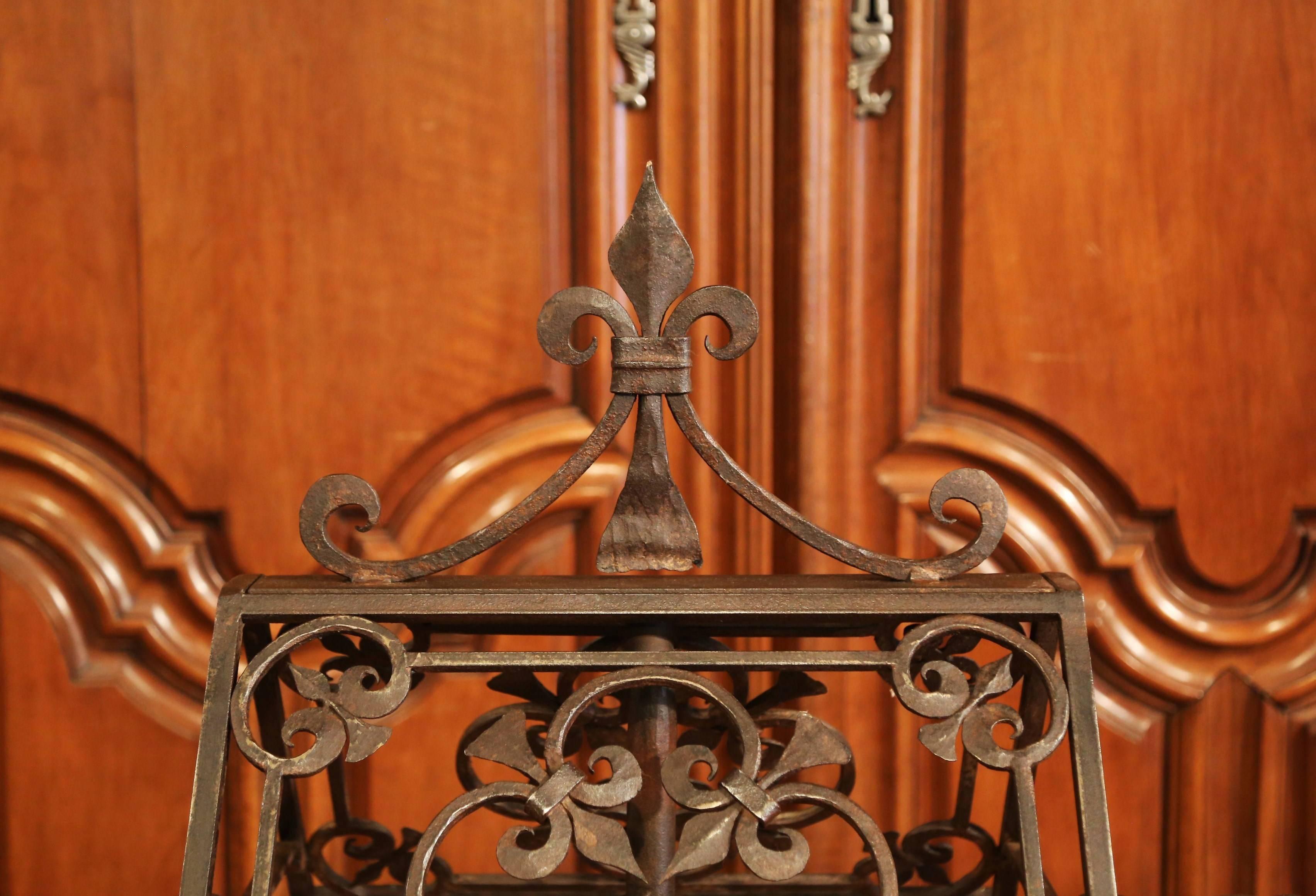 Wrought Iron 19th Century French Two-Side Forged Iron Music Stand Lectern with Fleur-de-Lys