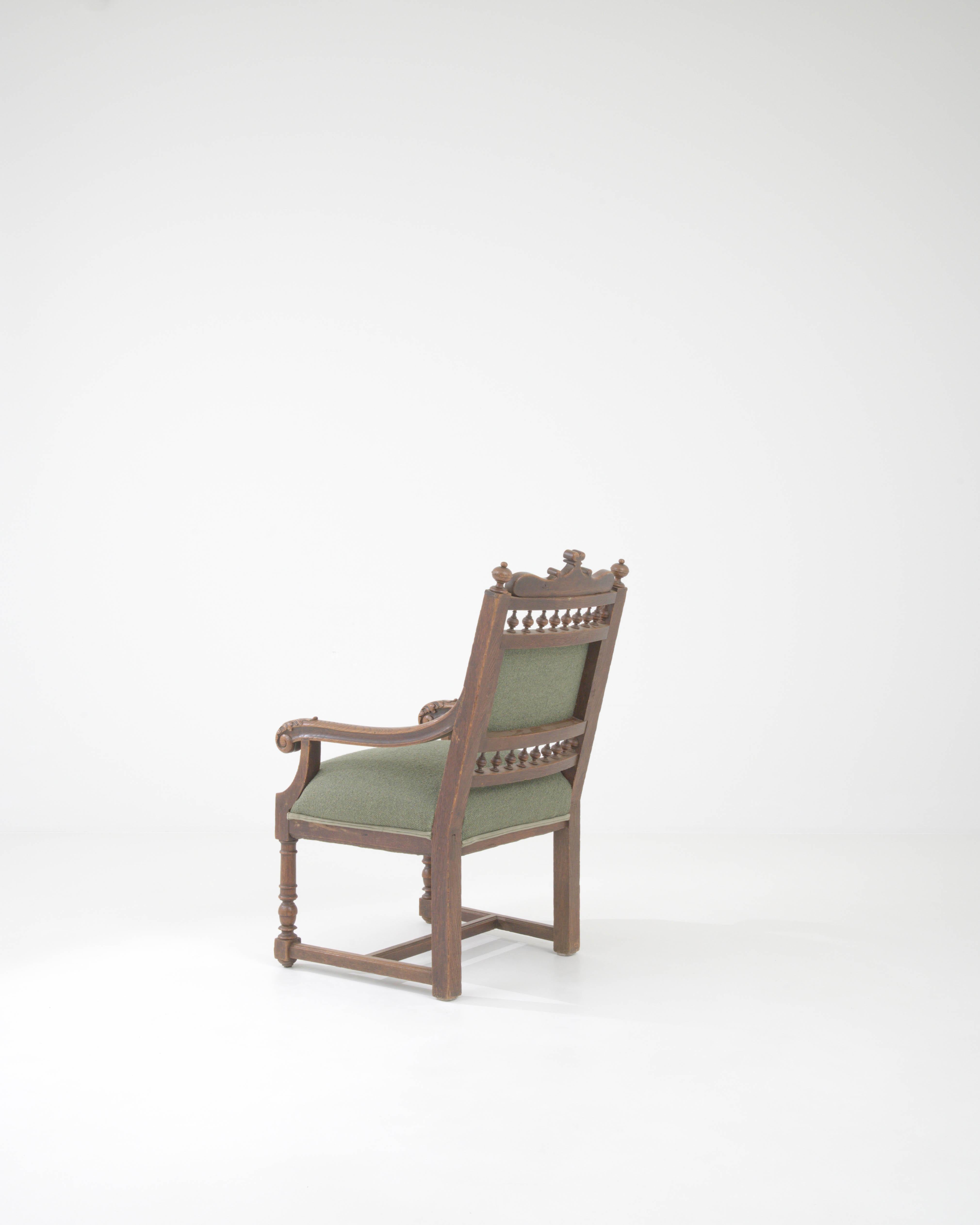 Französischer gepolsterter Sessel des 19. Jahrhunderts im Angebot 2