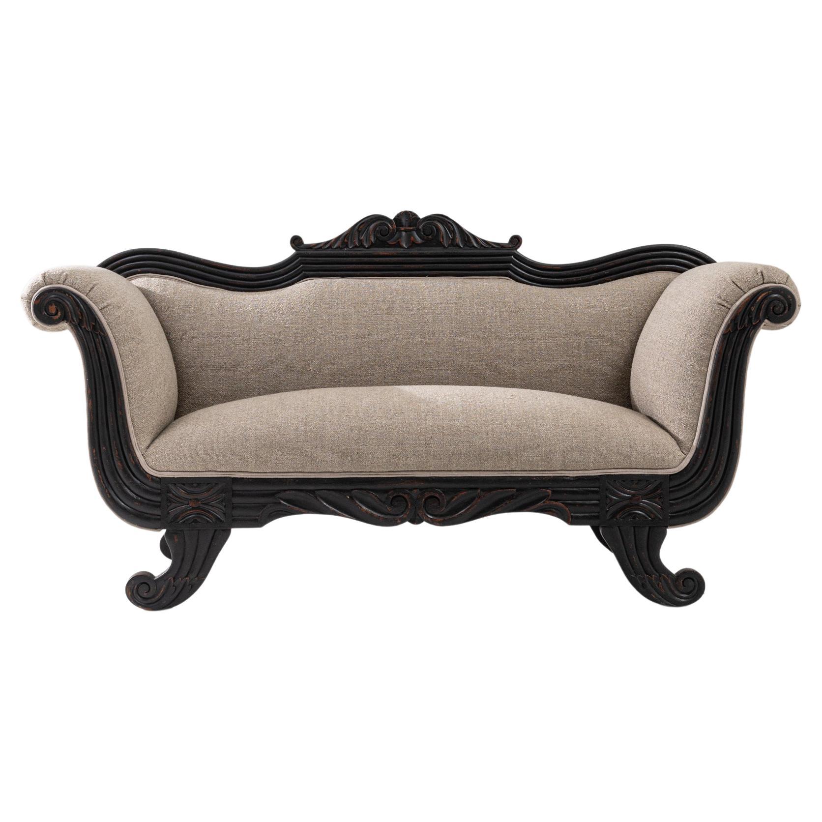 Französisches gepolstertes Sofa des 19. Jahrhunderts im Angebot