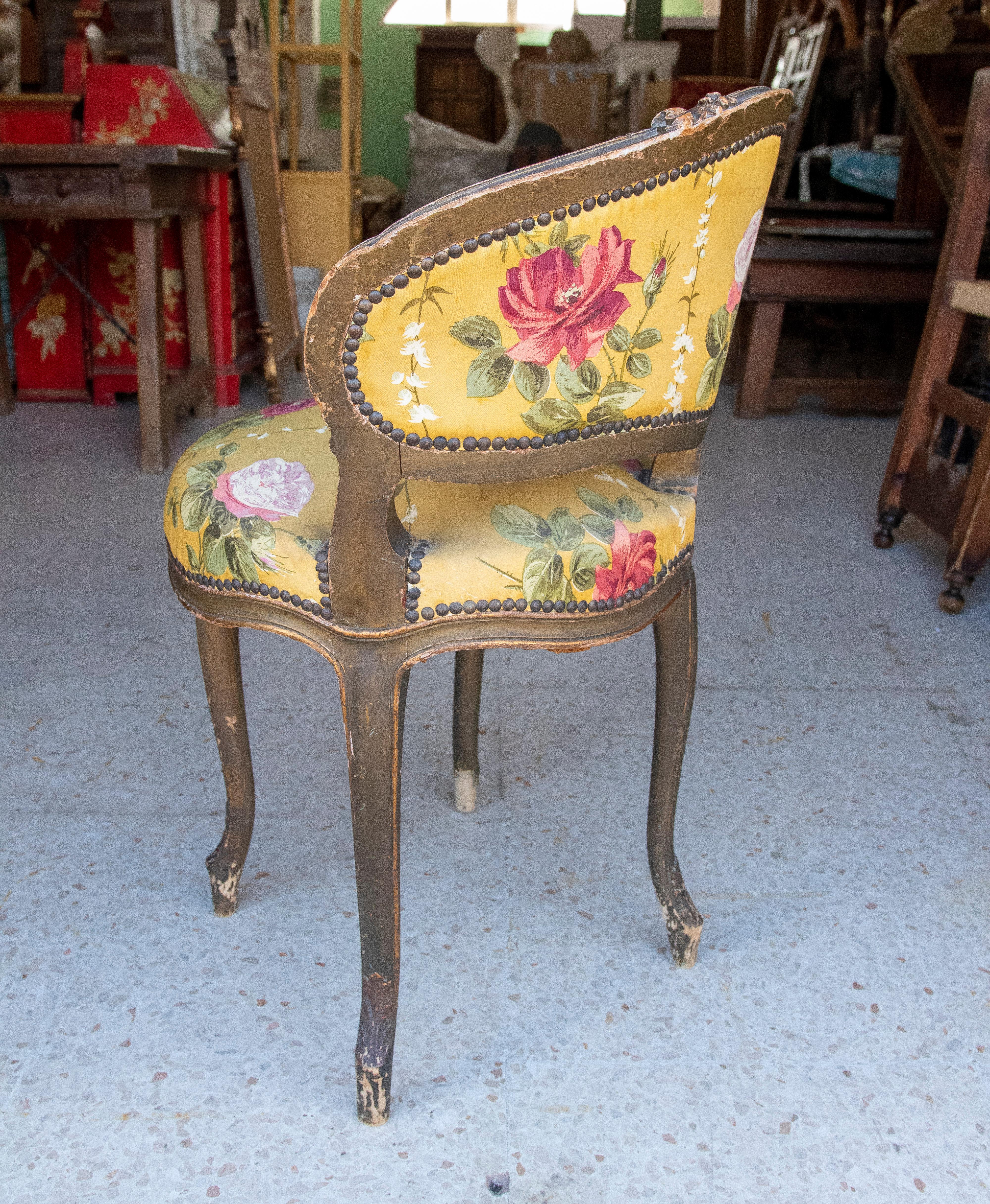 19th Century French Upholstered Wooden Corner Chair 3