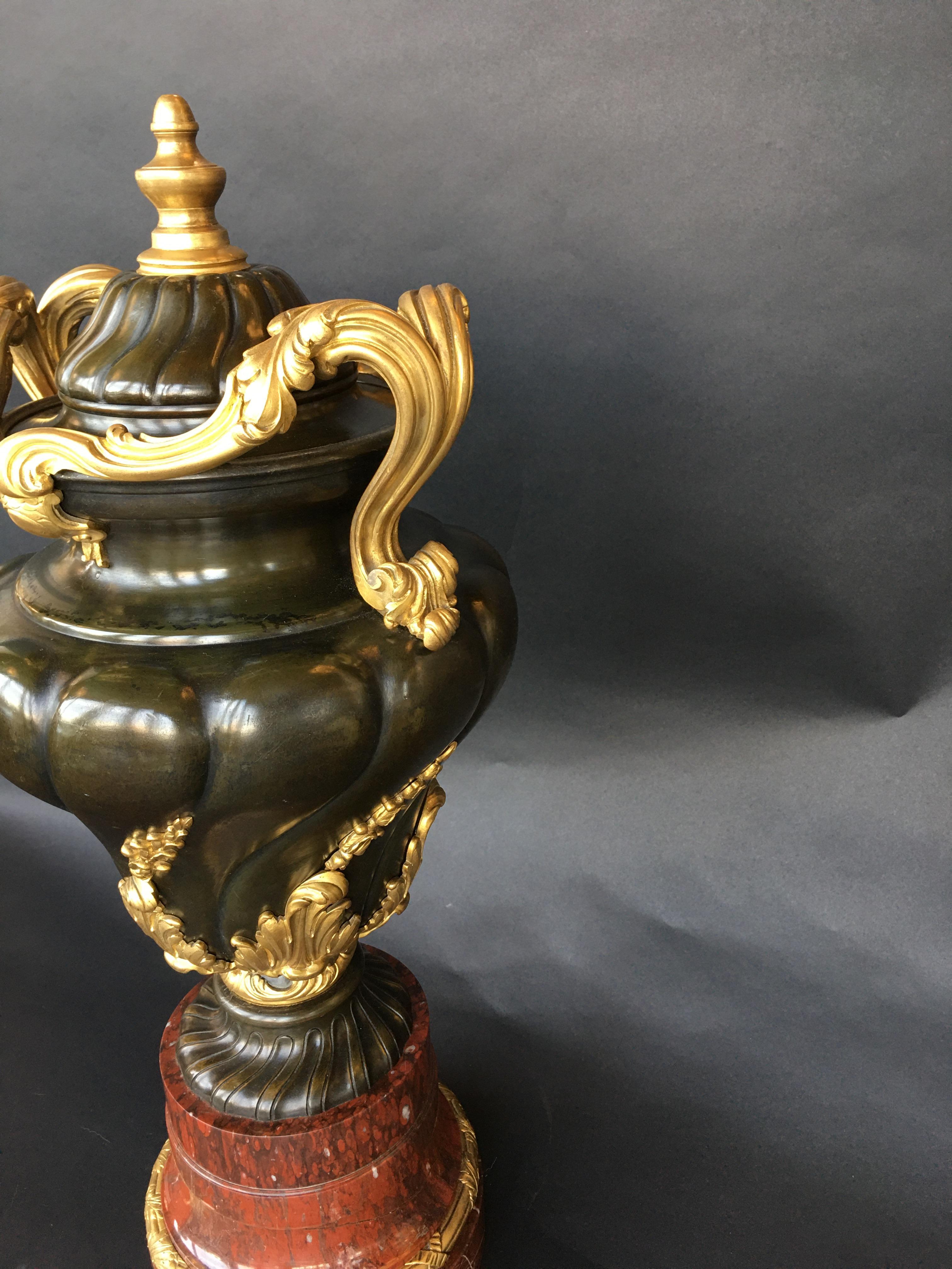 19th Century French Urn For Sale 3