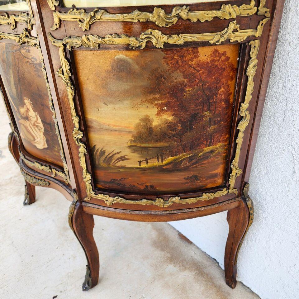 19th Century French Vernis Martin Vitrine Louis XVI In Good Condition For Sale In Lake Worth, FL