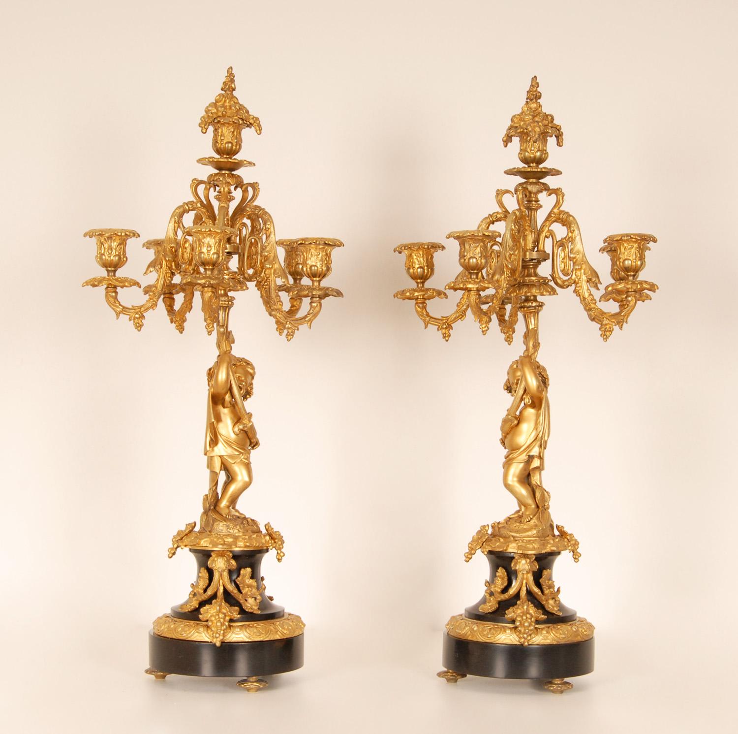 19th Century French Victorian Gold Gilt Bronze Black Marble Candelabras a pair  In Good Condition In Wommelgem, VAN