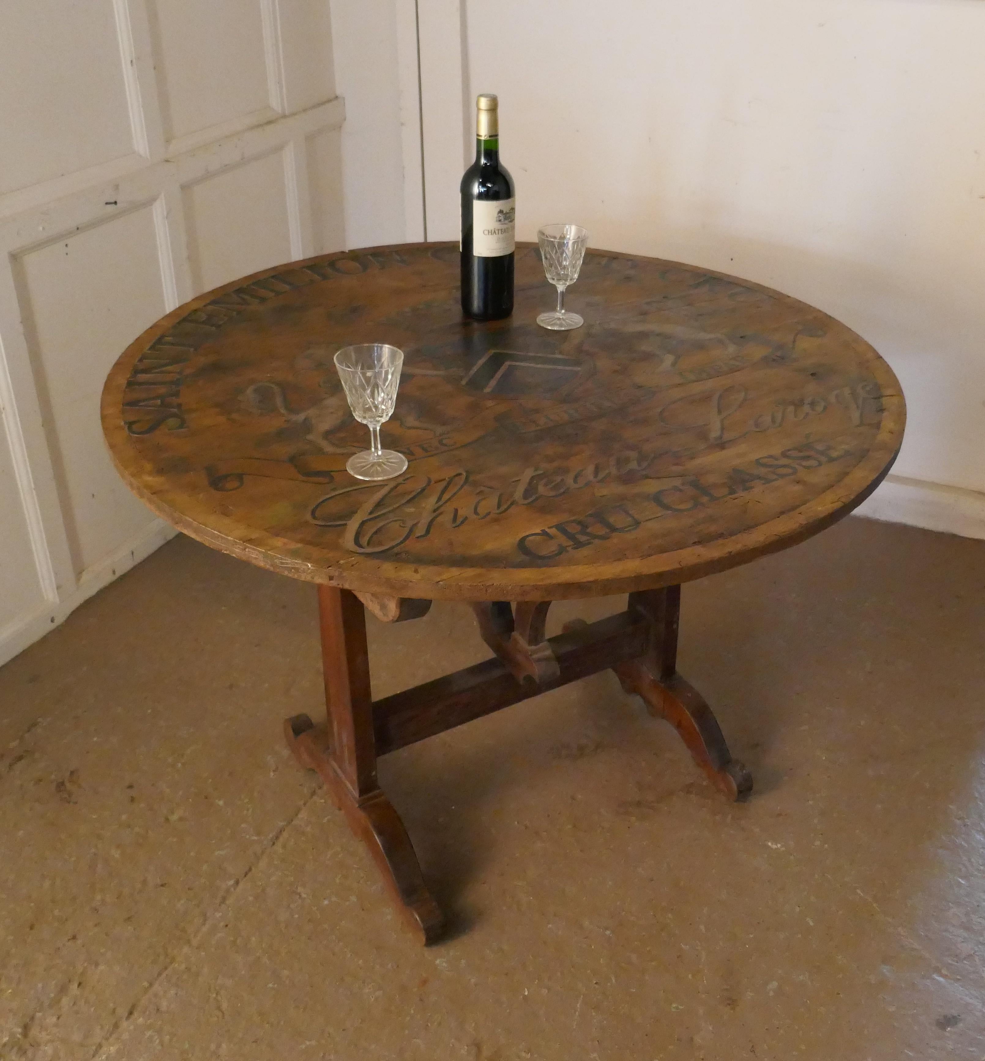 19th Century French Vineyard Wine Table from Chateau Laroge, Saint Emilion In Good Condition In Godshill, Isle of Wight