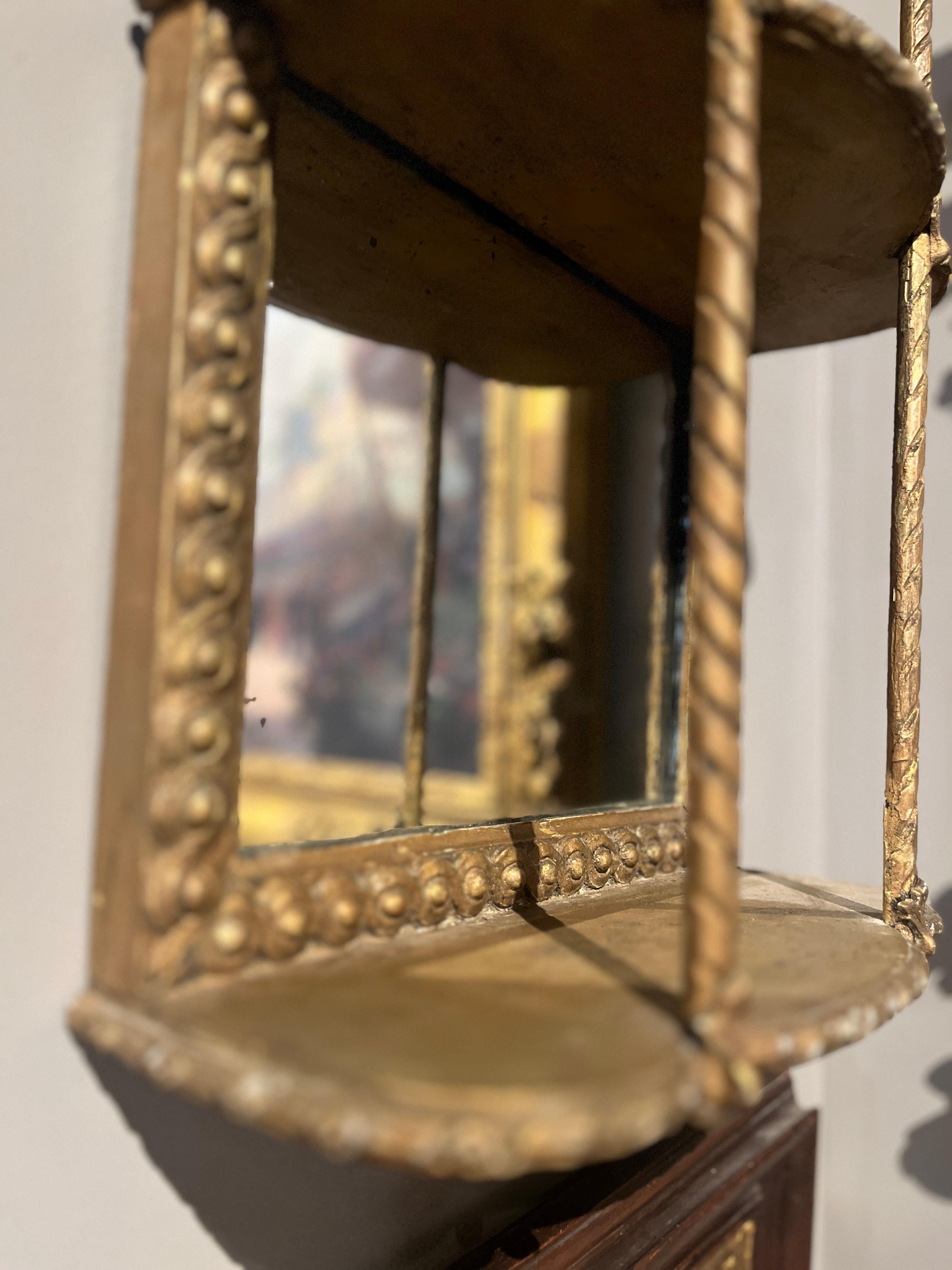 Ménsulas de pared francesas del siglo XIX Detalle guilloché Victoriano en venta