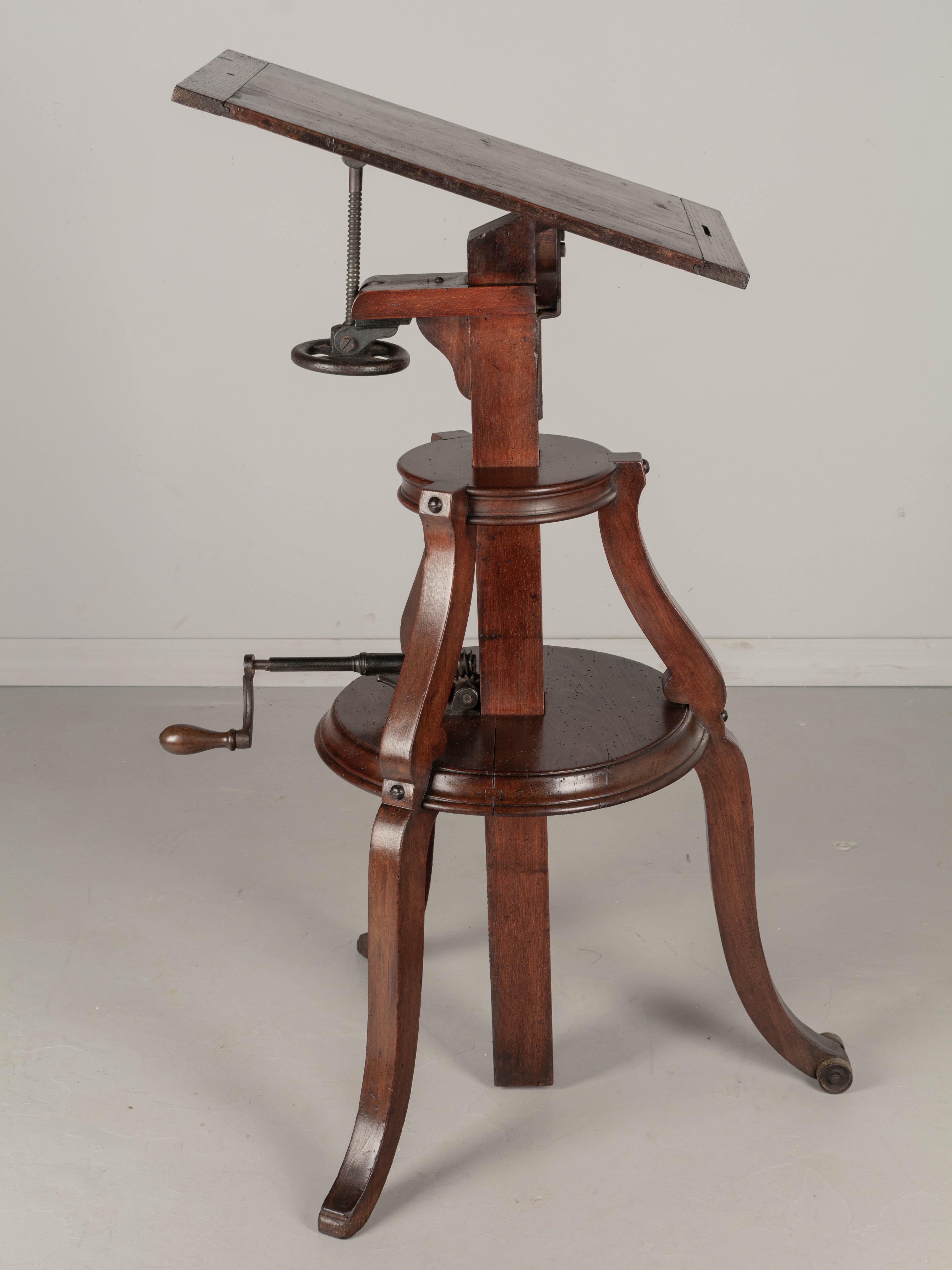 19th Century French Adjustable Sculptor's Stand In Good Condition For Sale In Winter Park, FL