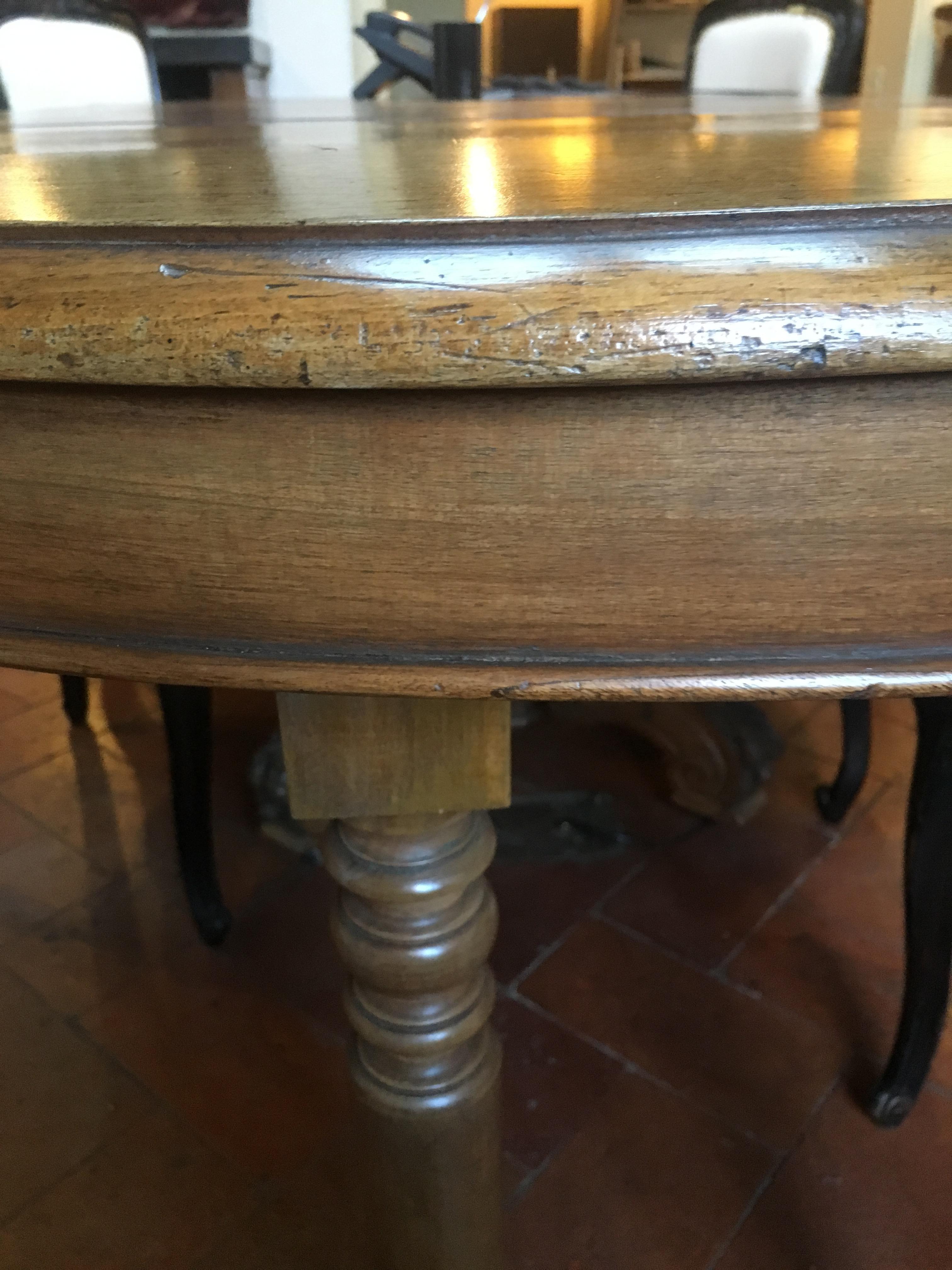 19th Century French Walnut Adjustable Table with Carved Base, 1890s For Sale 5