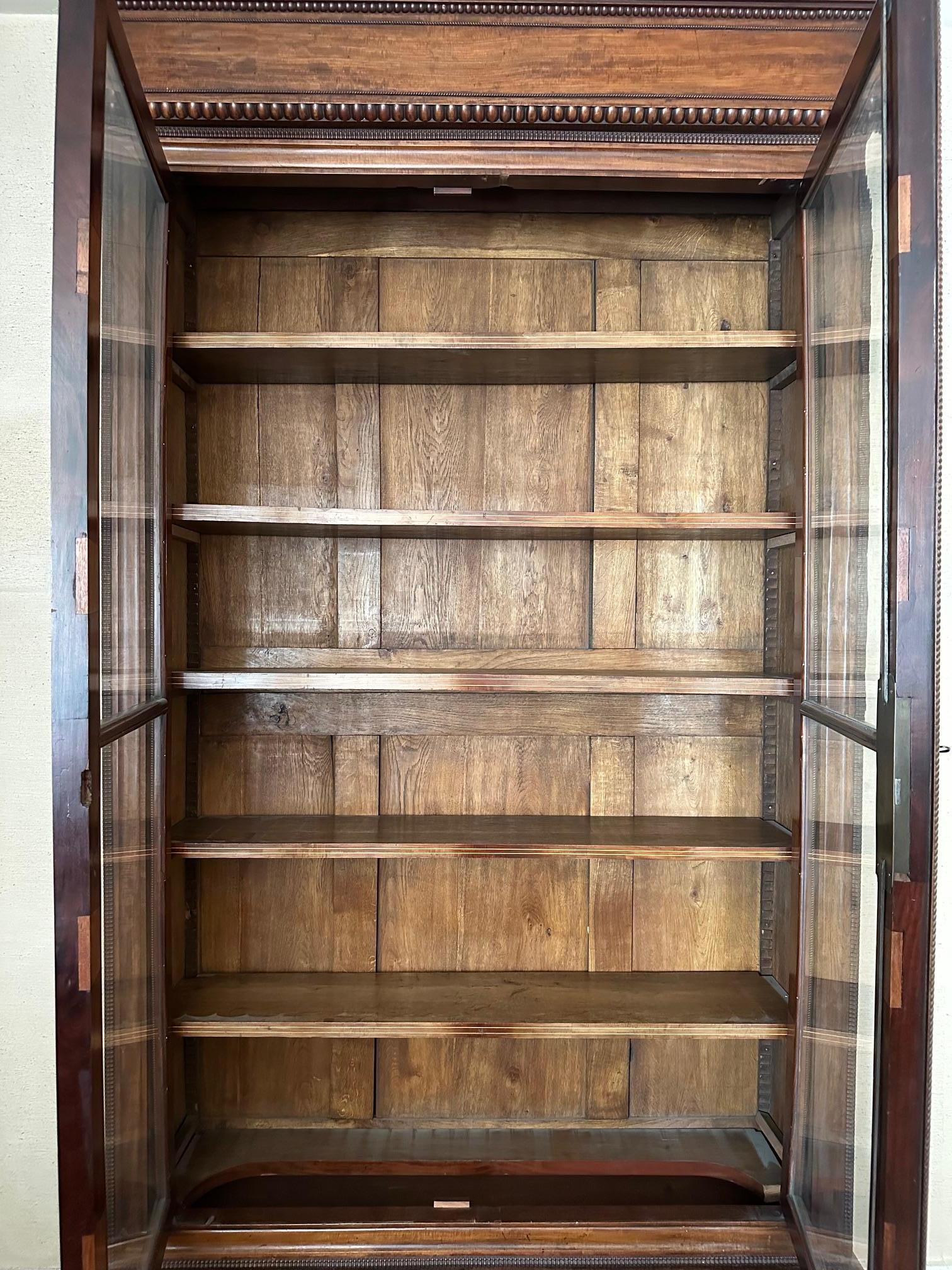 19th century French Walnut and Glass Vitrine, 1850s For Sale 4