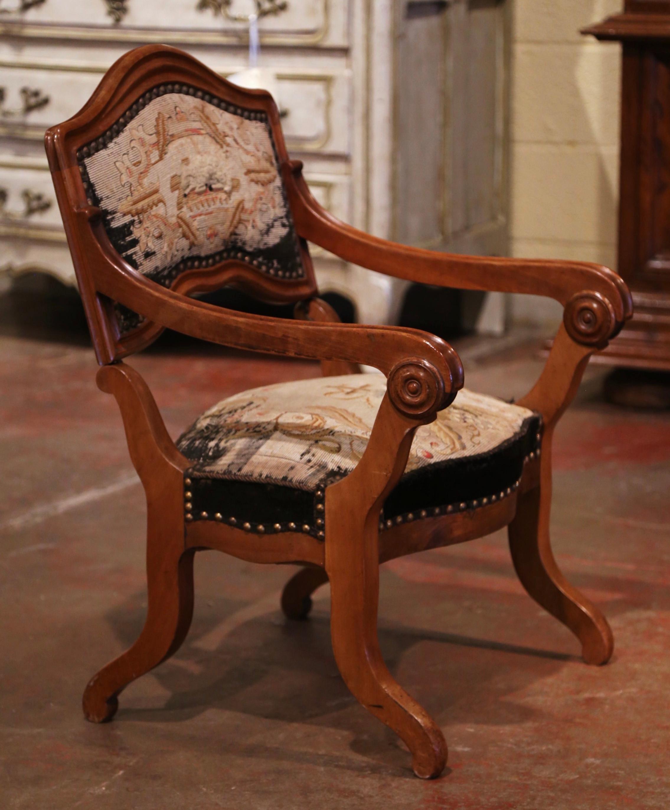 19th Century French Walnut and Tapestry Armchair Convertible to Prayer Kneeler In Excellent Condition In Dallas, TX