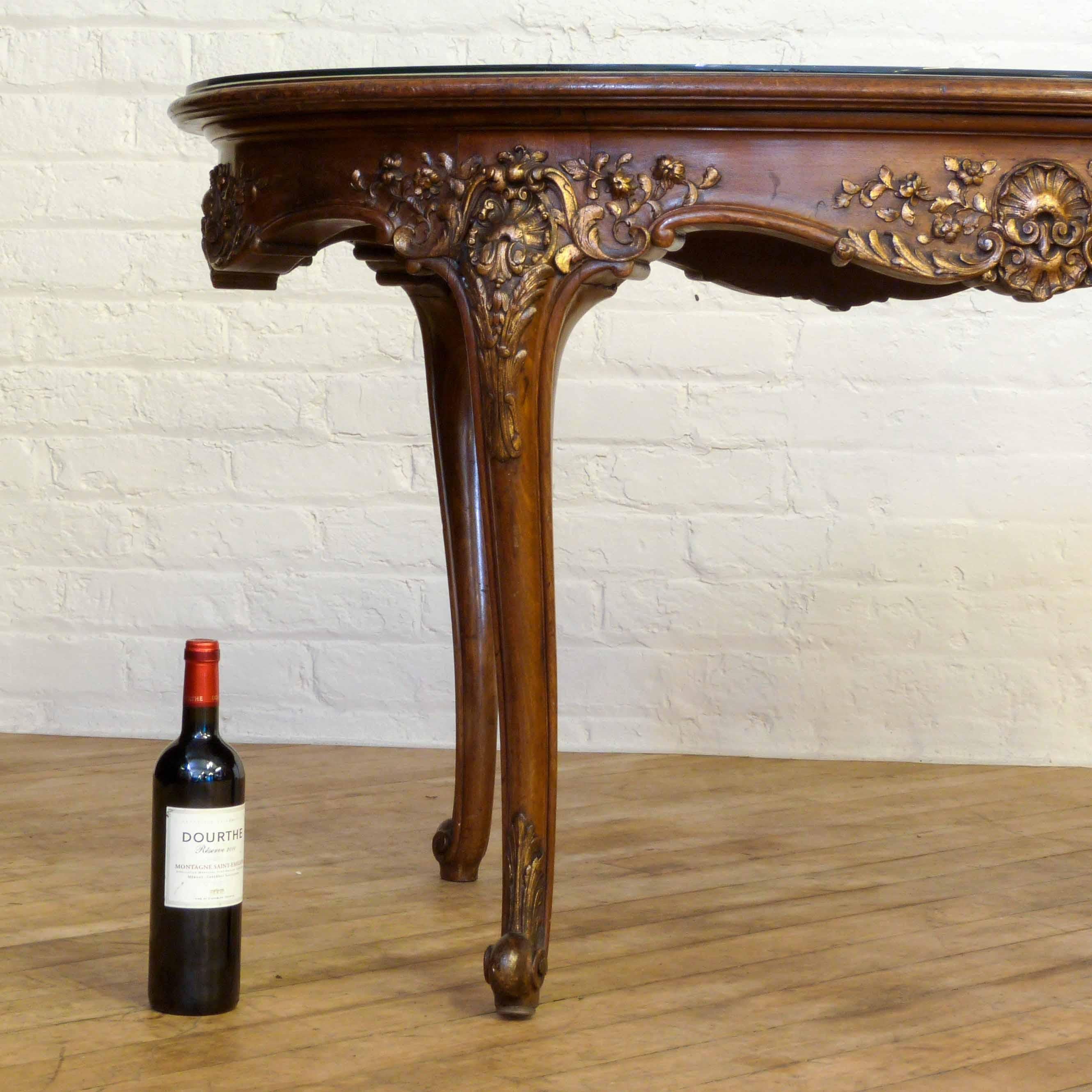 19th Century French Walnut Centre Table In Good Condition For Sale In Manchester, GB