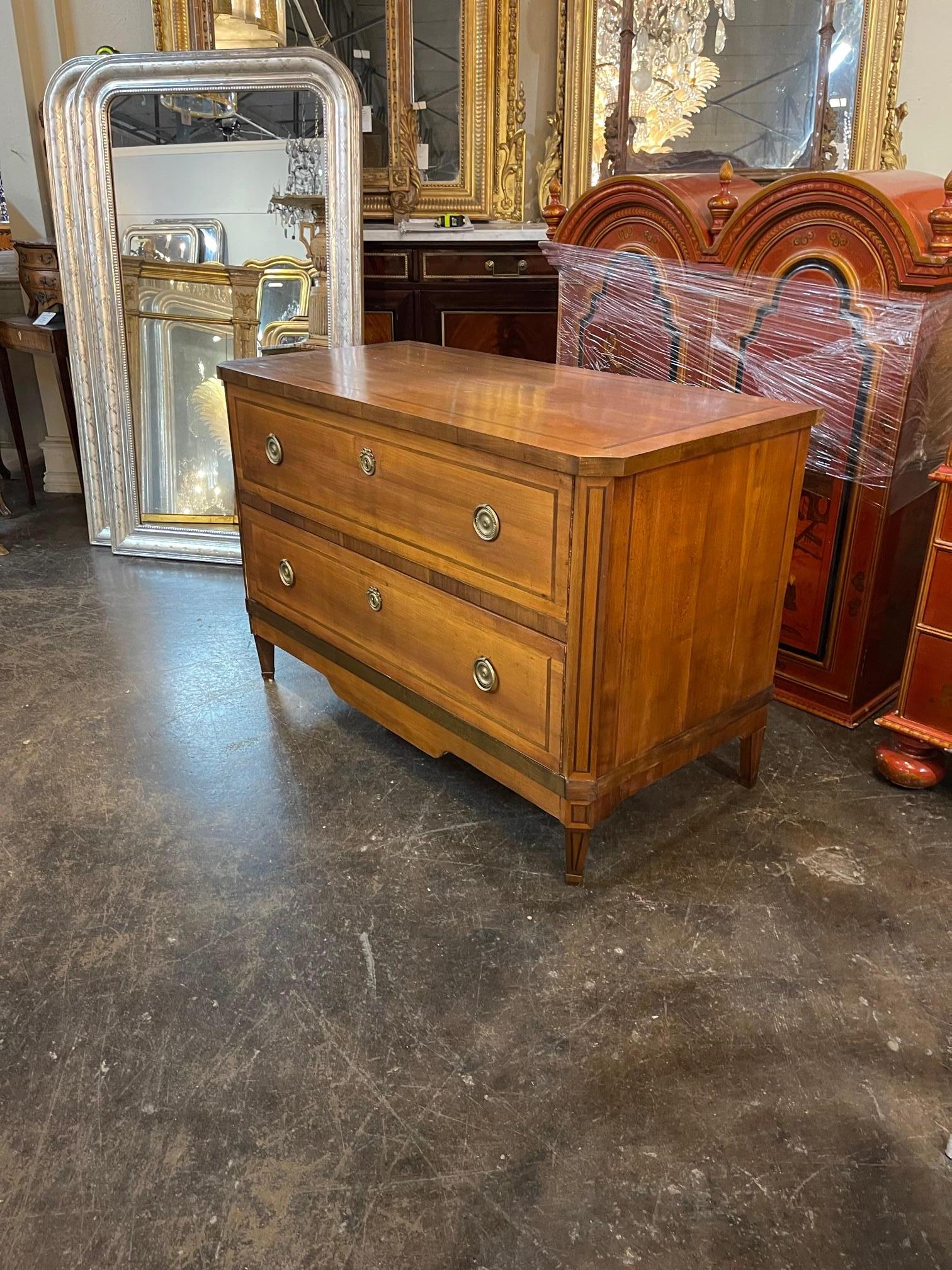 19th Century French Walnut Commode For Sale 1