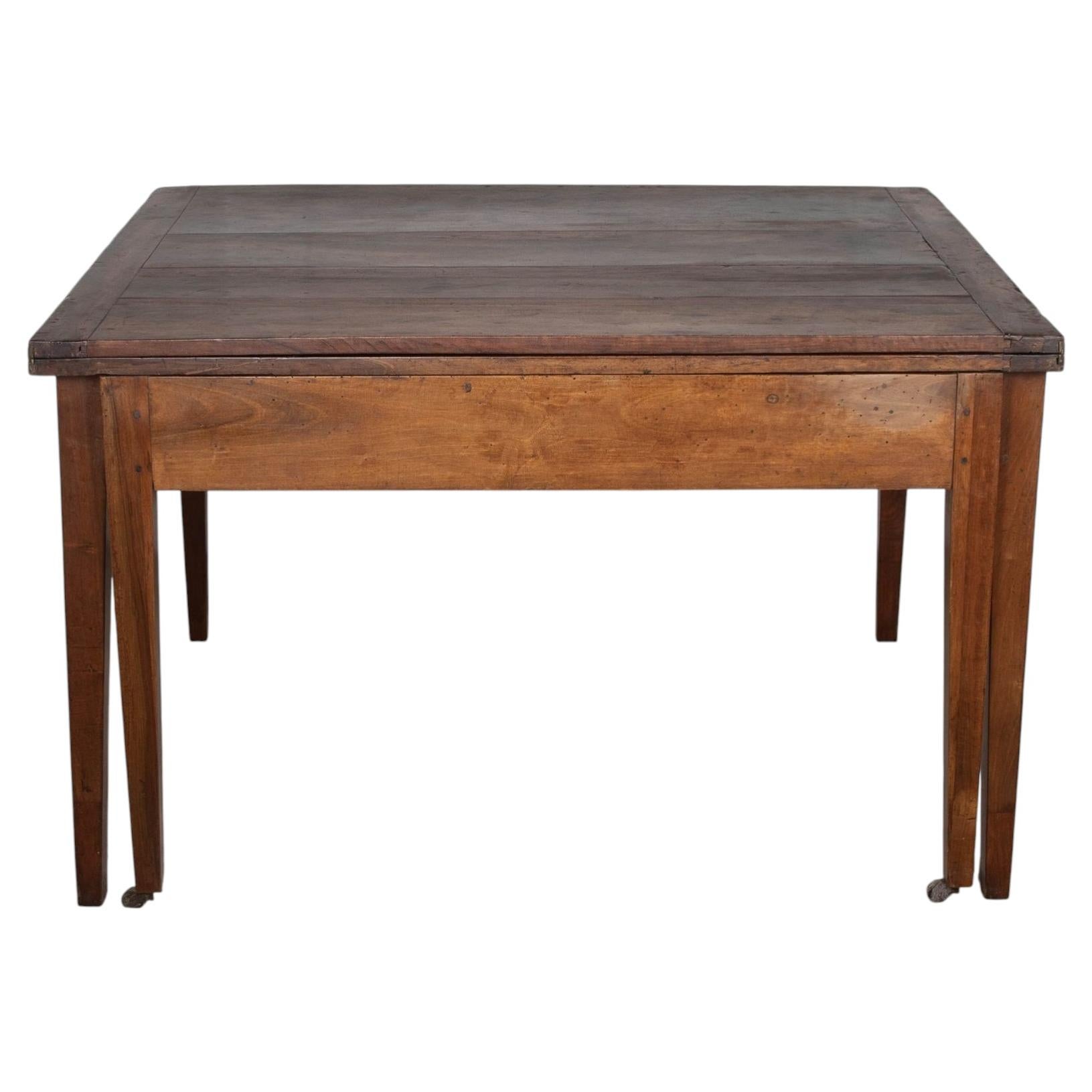 19th Century French Walnut Extending Dining Table