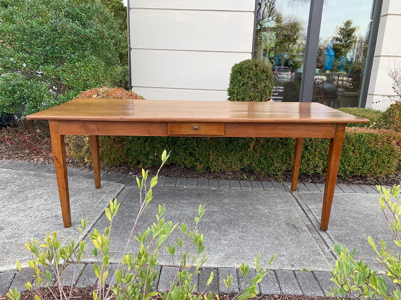 19th century French walnut farm table, one drawer, one slide
Great wood / patina
Overall:78.5