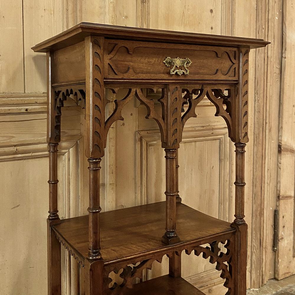 19th Century French Walnut Gothic Pedestal, Étagère End Table For Sale 5