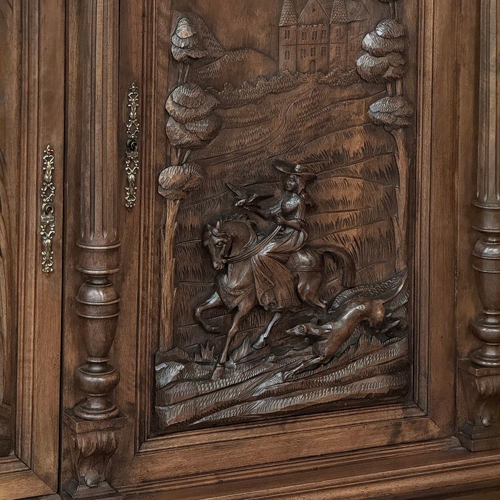 Buffet di caccia in noce francese del XIX secolo ~ Mobile in vendita 2