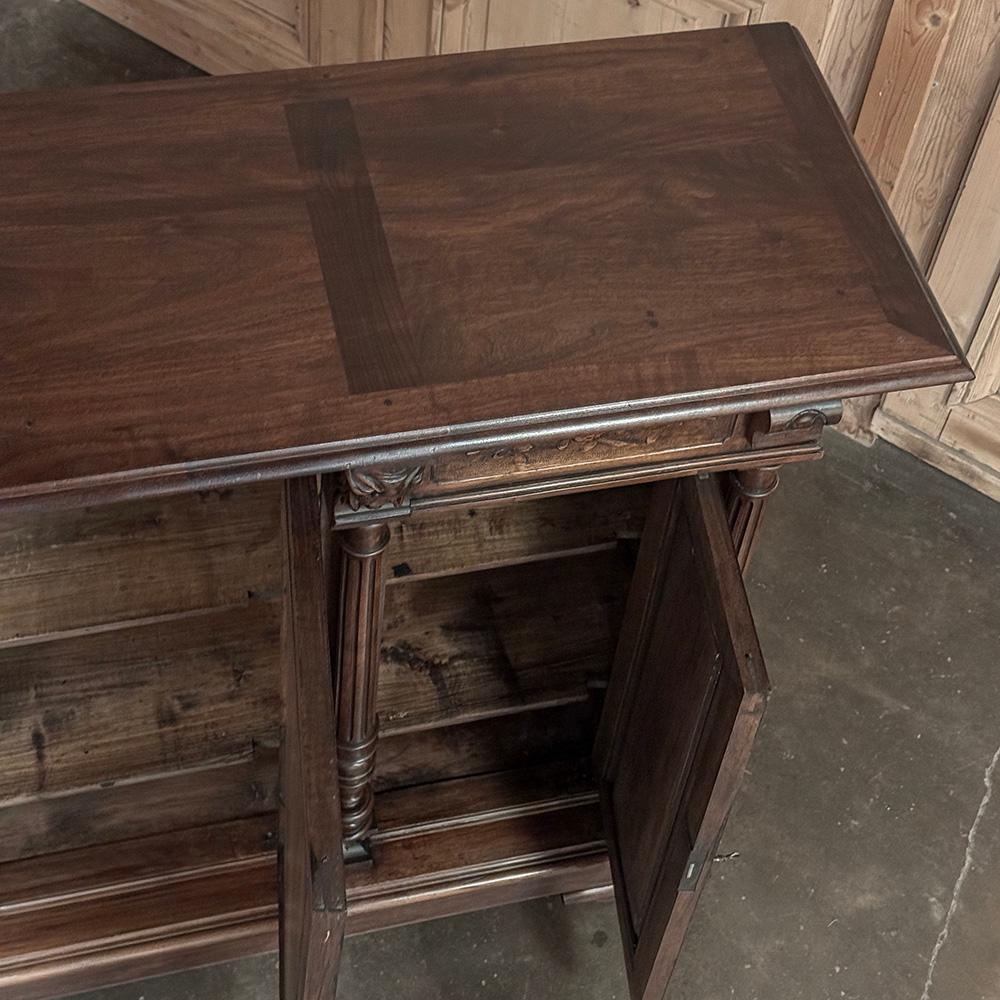 Buffet di caccia in noce francese del XIX secolo ~ Mobile in vendita 10