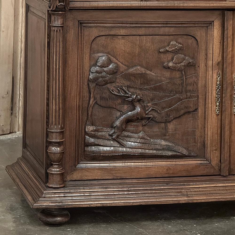 Buffet di caccia in noce francese del XIX secolo ~ Credenza In condizioni buone in vendita a Dallas, TX