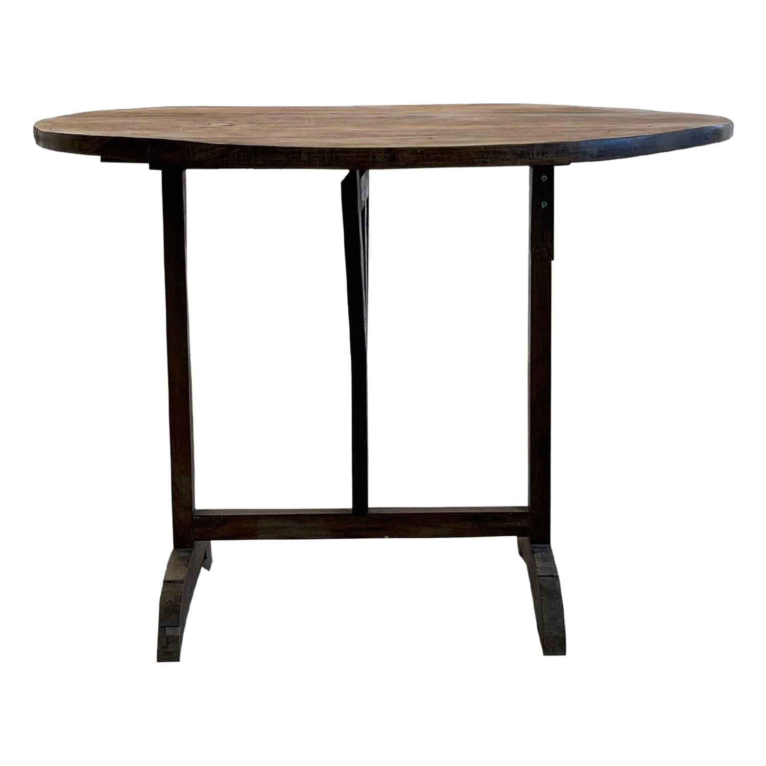 Mesa Ocasional Plegable de Vino de Nogal Francés del Siglo XIX, Mesa Vigneron Antigua en venta