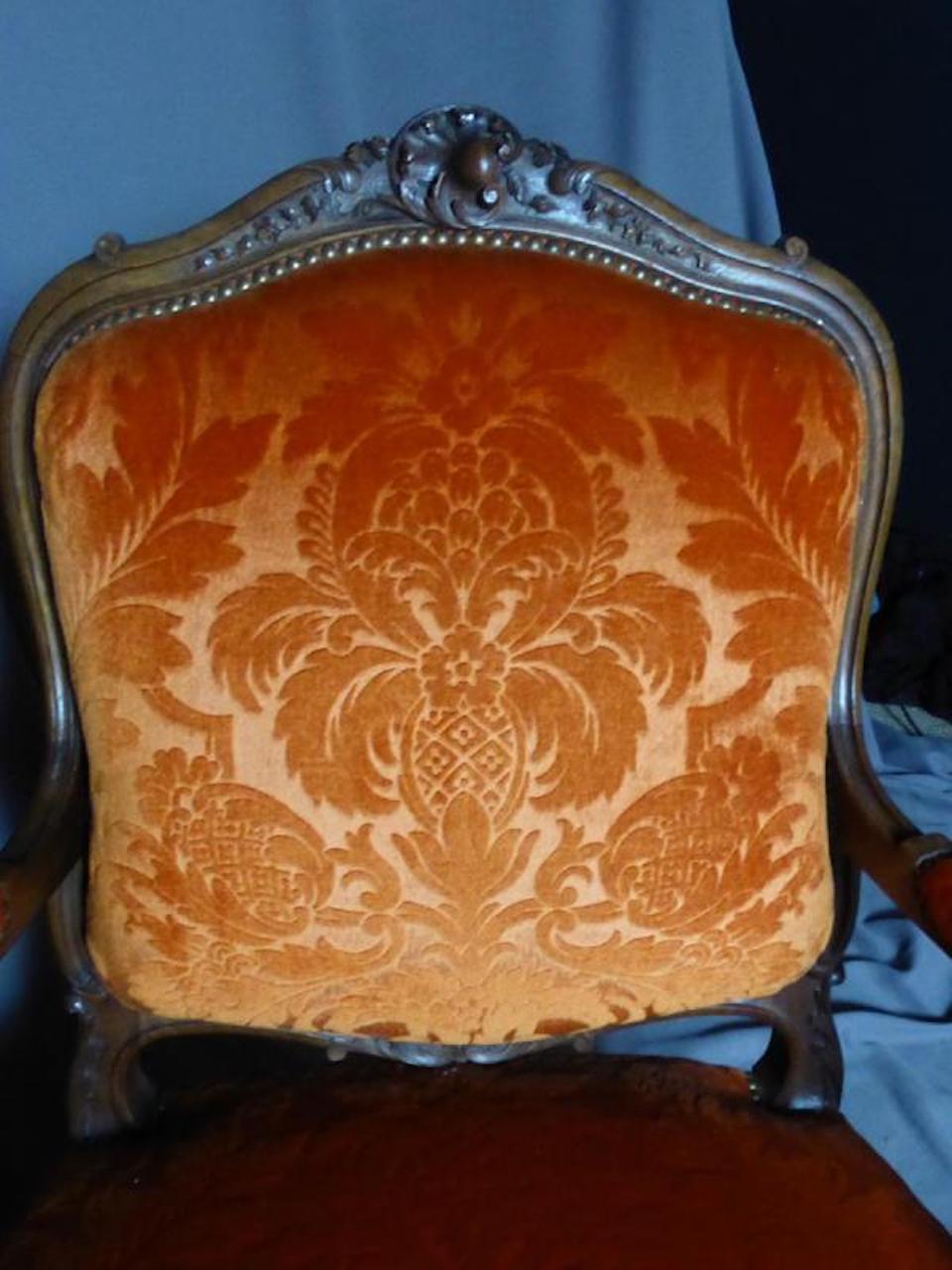 Beautiful 19th century French walnut pair of Louis XV style armchairs covered with a nice orange embossed velvet fabric.
Napoleon III Period. Beautiful quality.