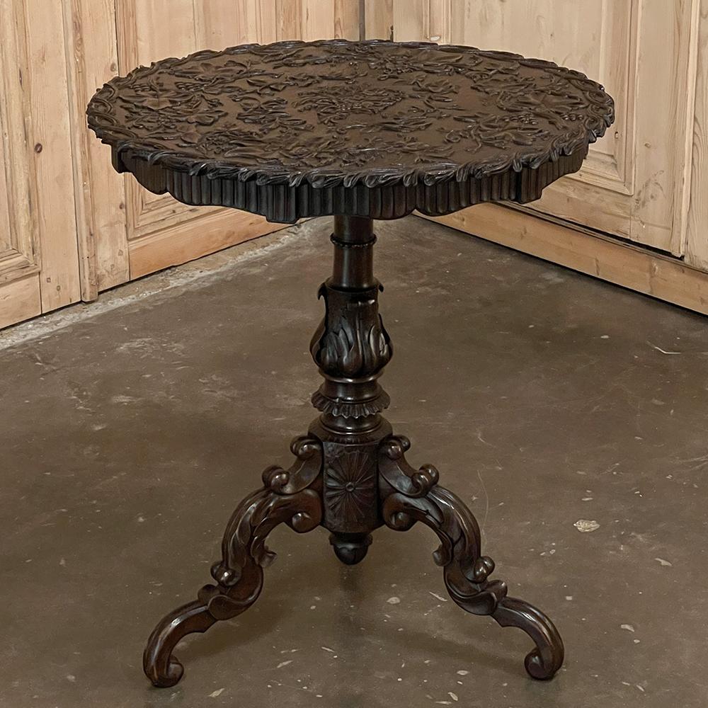 Hand-Carved 19th Century French Walnut Renaissance Carved Center Table For Sale