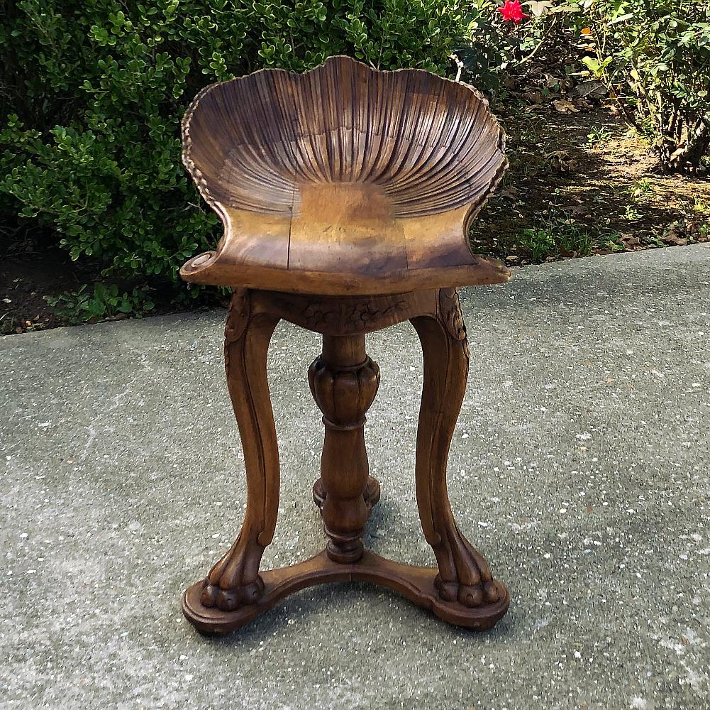 Louis XIV 19th Century French Walnut Scallop Shell Musician's Stool