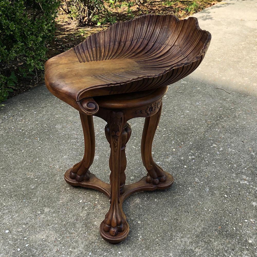 19th Century French Walnut Scallop Shell Musician's Stool In Good Condition In Dallas, TX