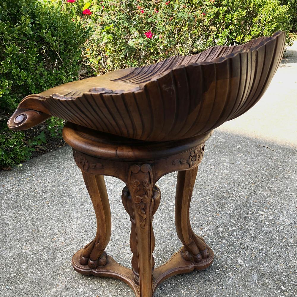 19th Century French Walnut Scallop Shell Musician's Stool 2