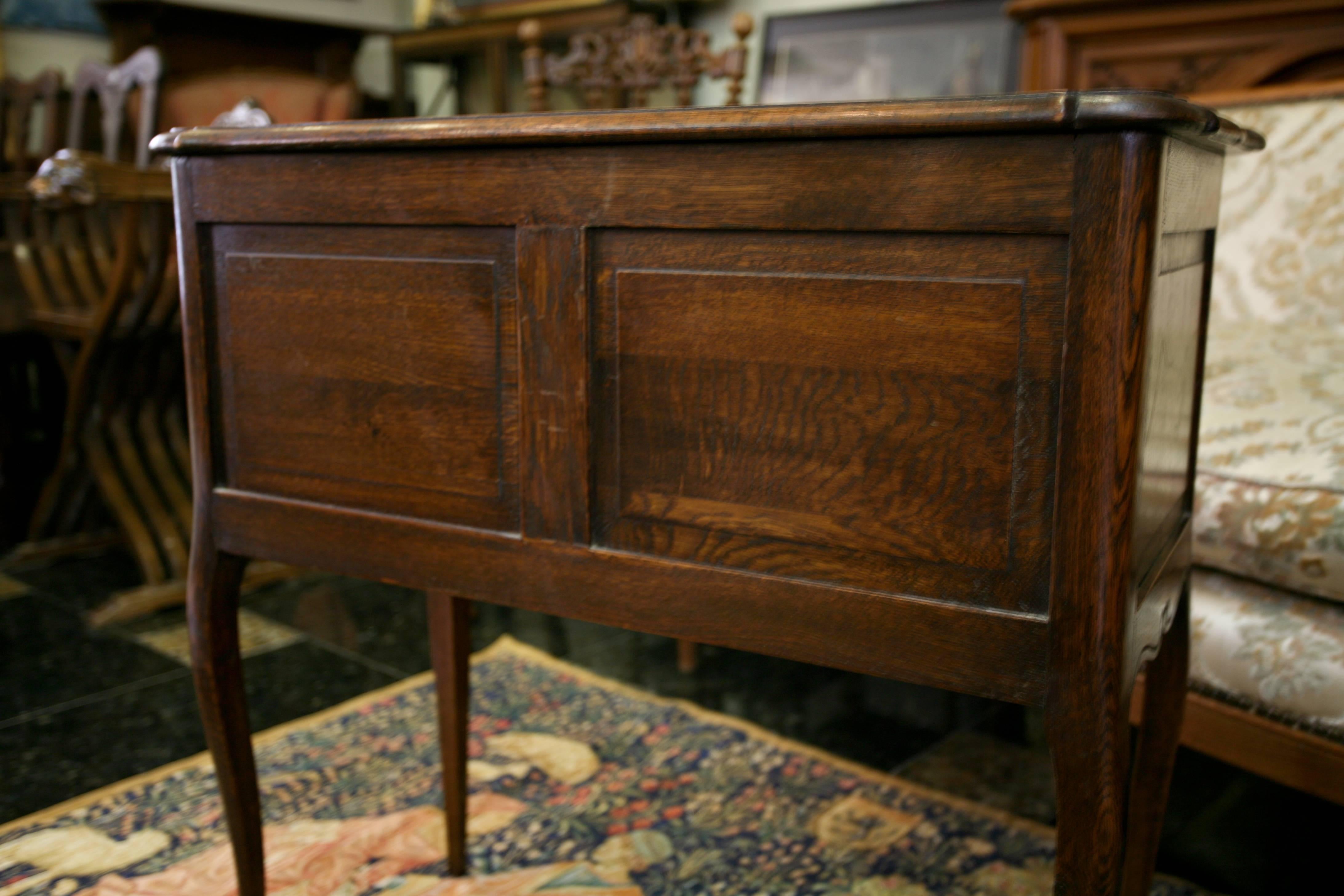 19th Century French Walnut Side Cabinet in Louis XVI Style In Excellent Condition For Sale In Sofia, BG