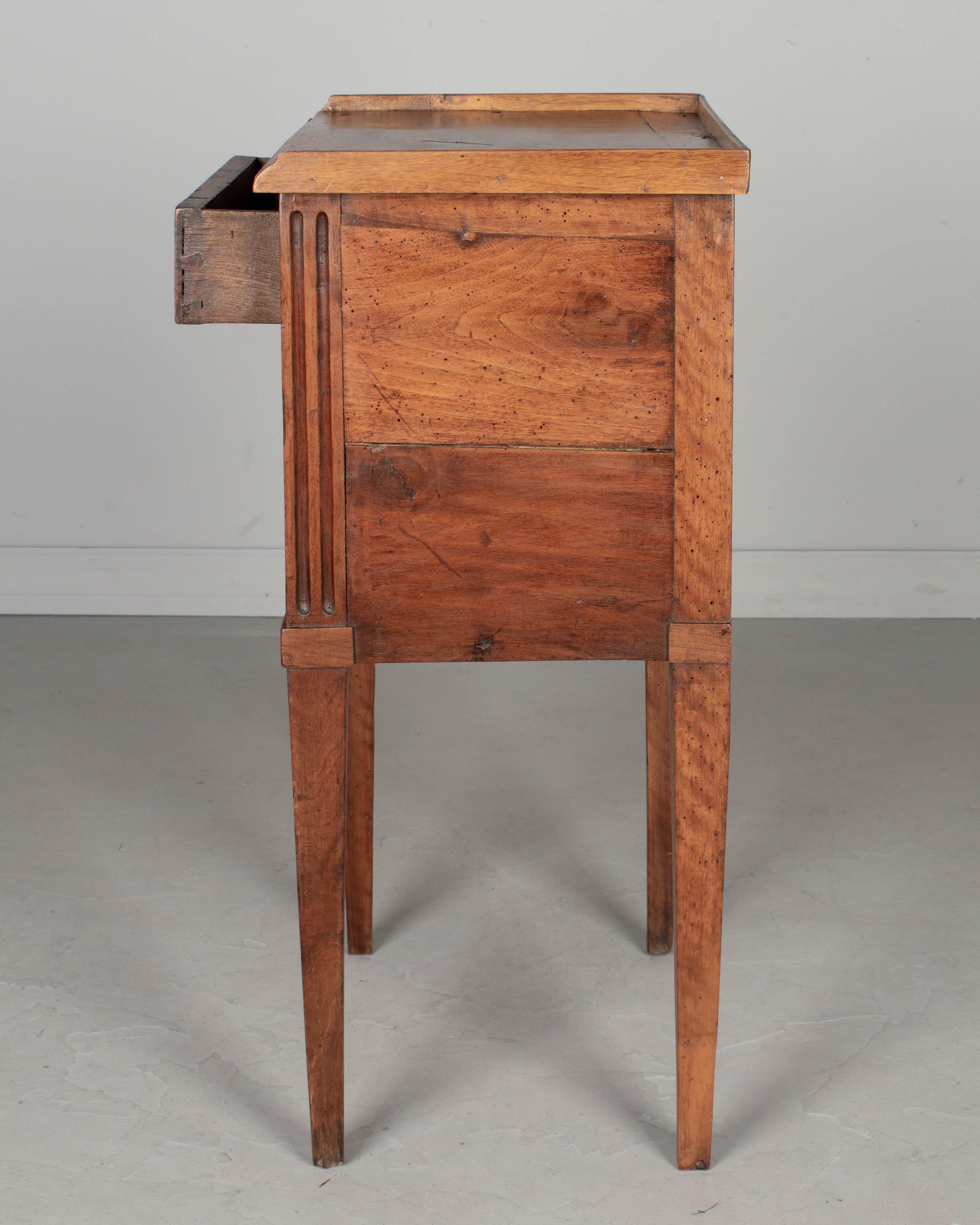 19th Century French Walnut Side Table For Sale 3