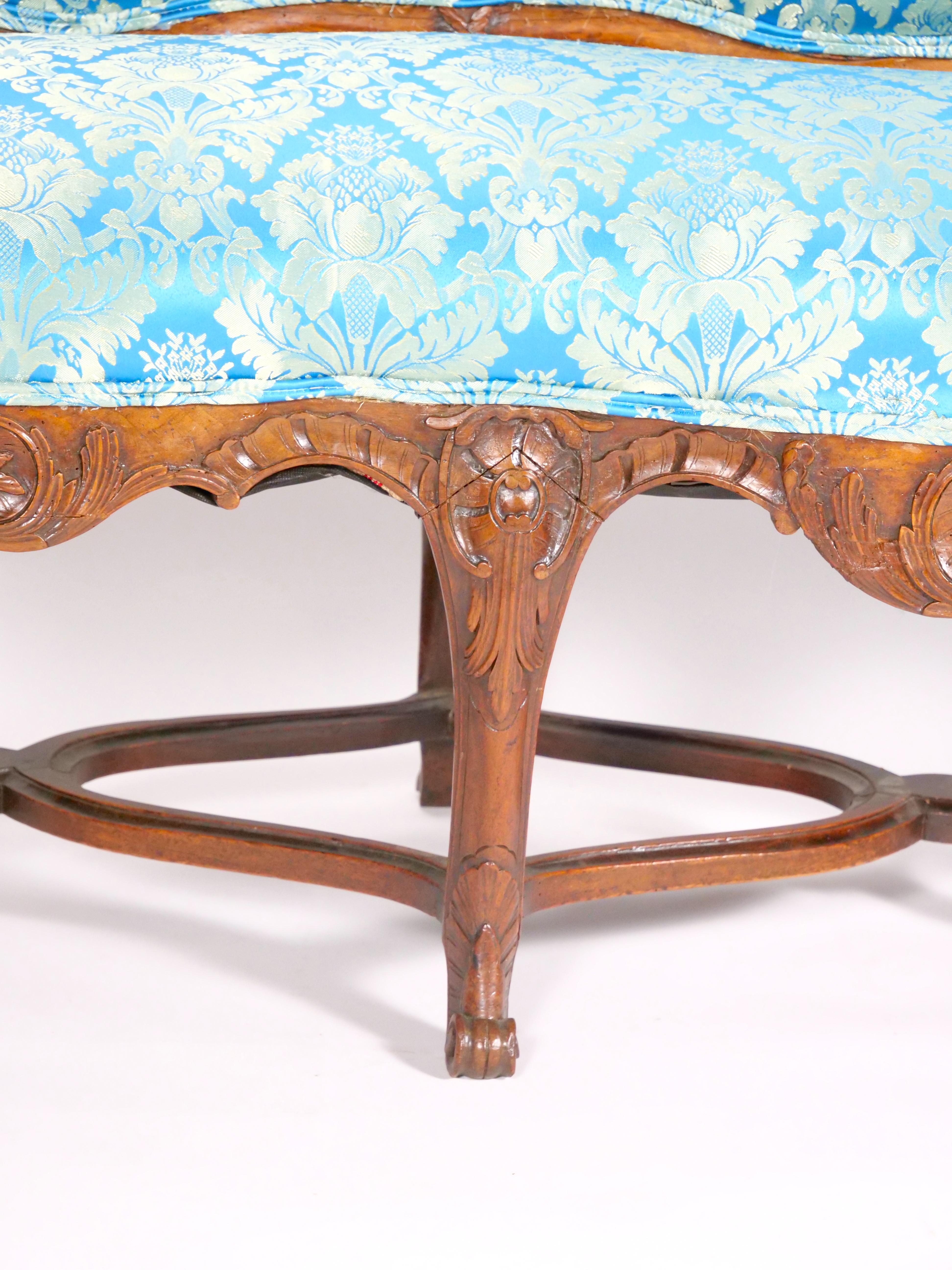 19th Century French Walnut Upholstered Three Seat Settee For Sale 6