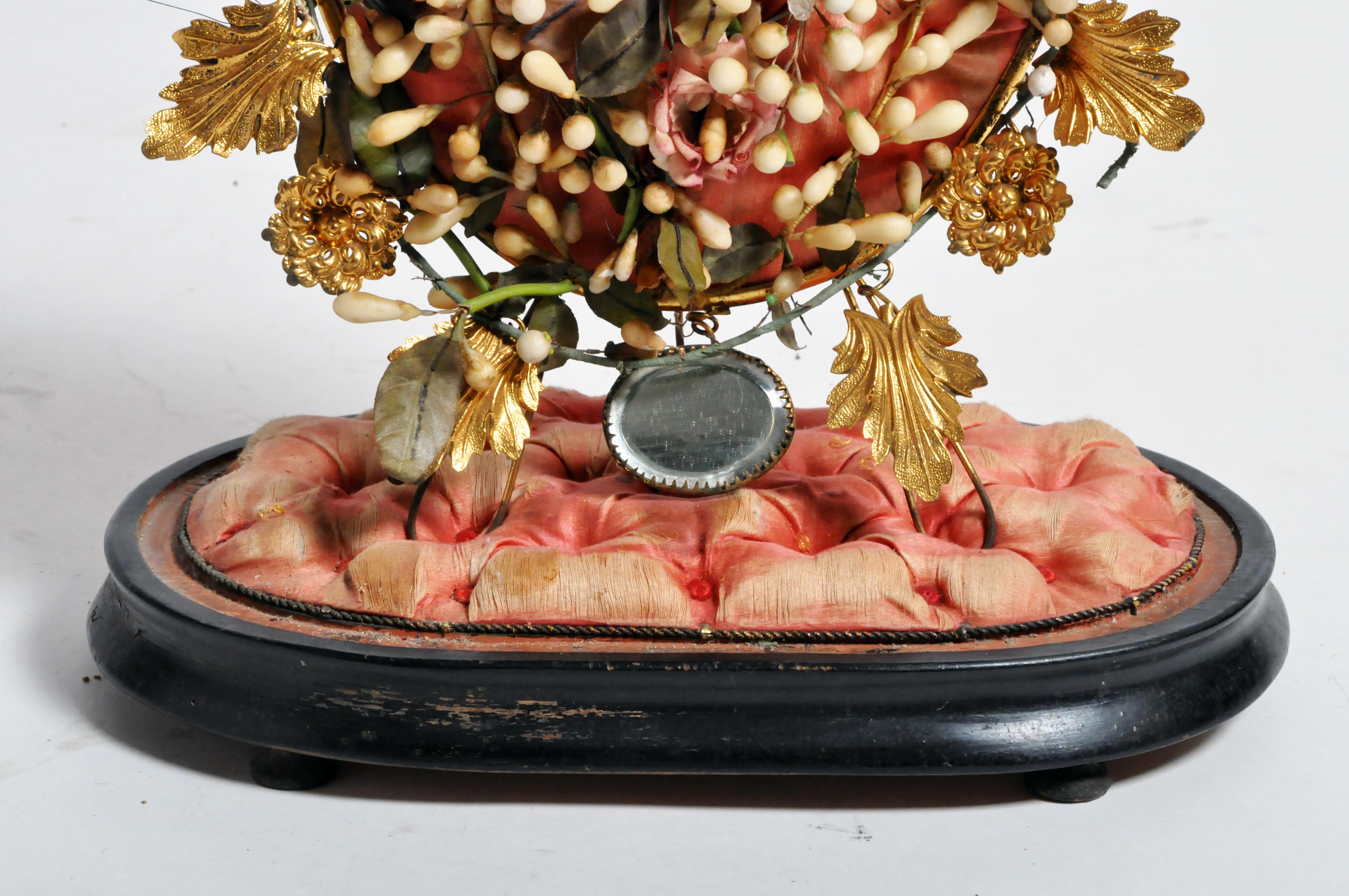 19th Century French Wedding Cloche with Original Wooden Base and Glass Dome 9