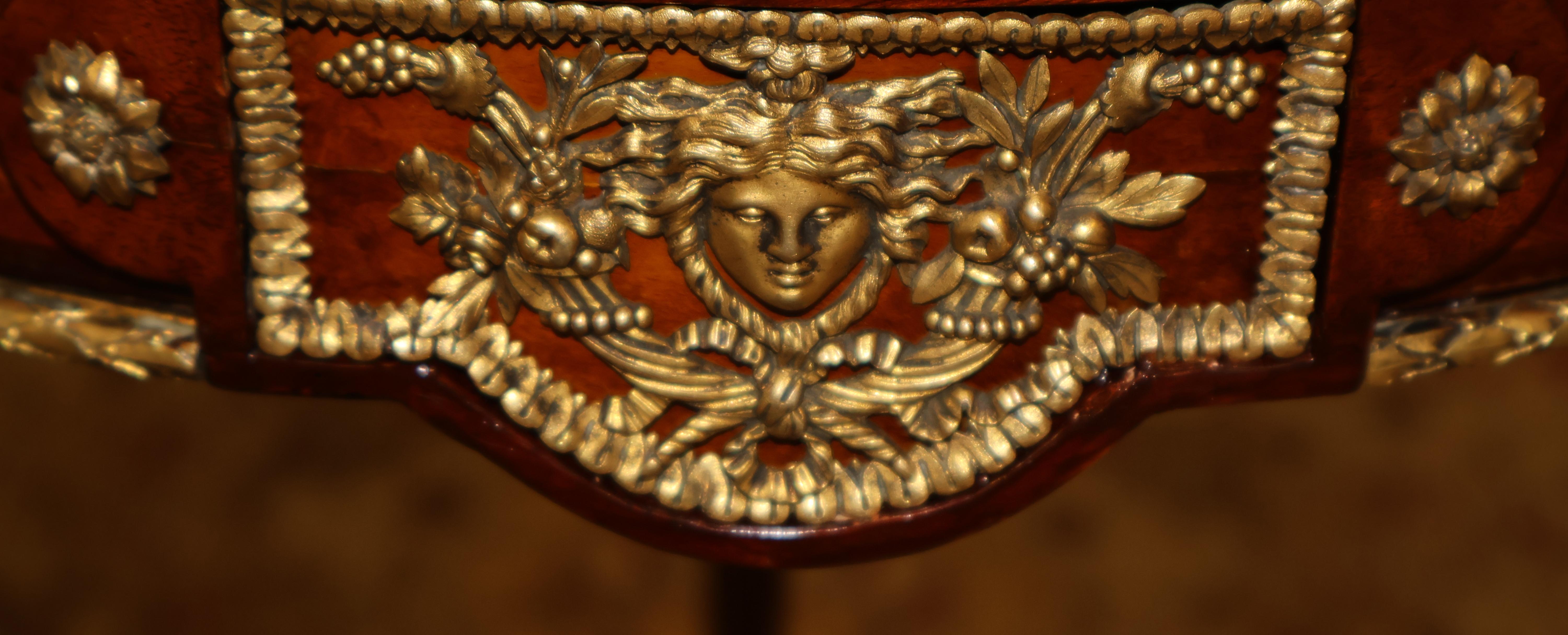 Table de guéridon à plateau de marbre de style Weisweiler du 19e siècle par Henry Dasson en vente 3