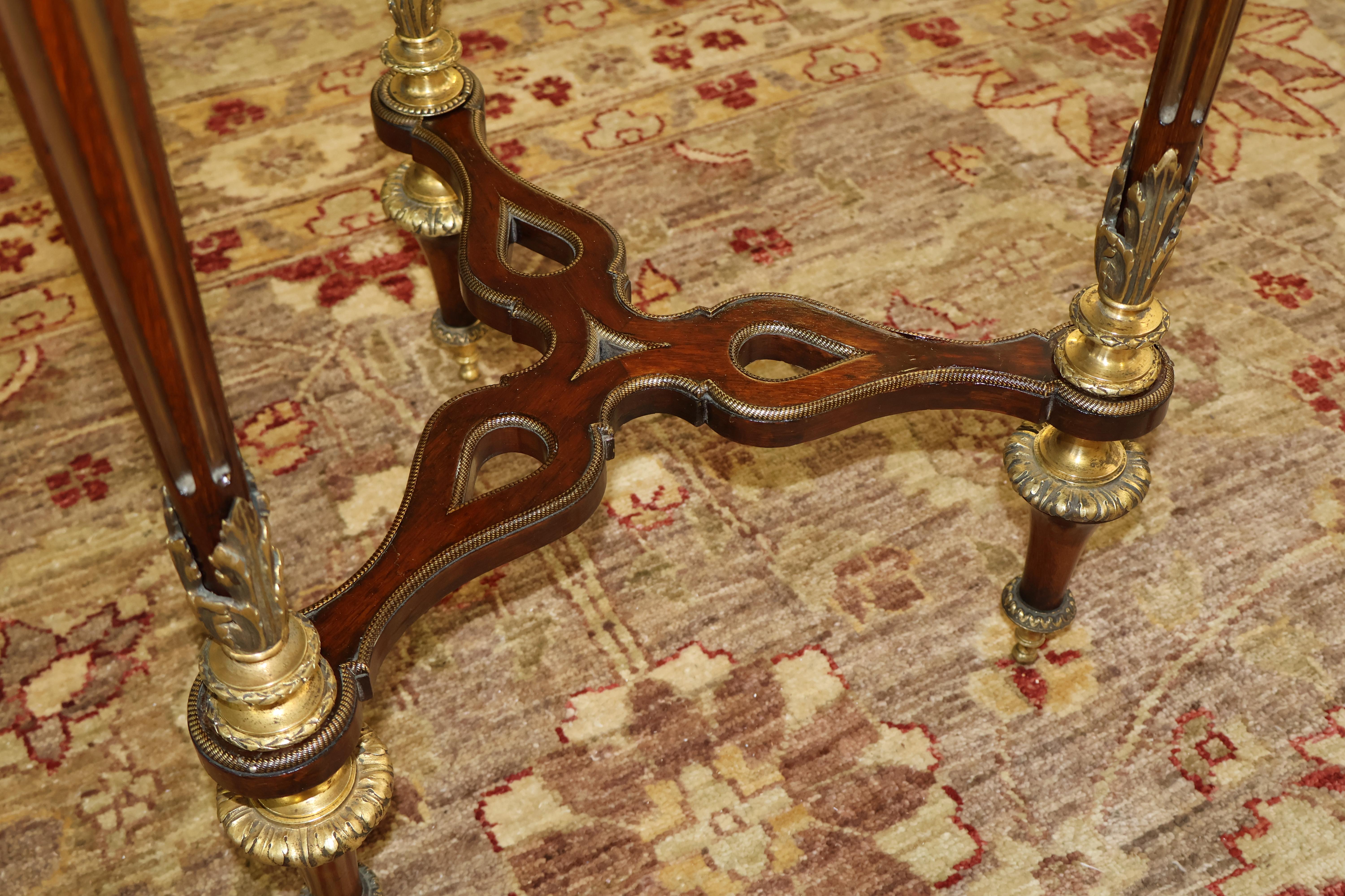 Table de guéridon à plateau de marbre de style Weisweiler du 19e siècle par Henry Dasson en vente 6