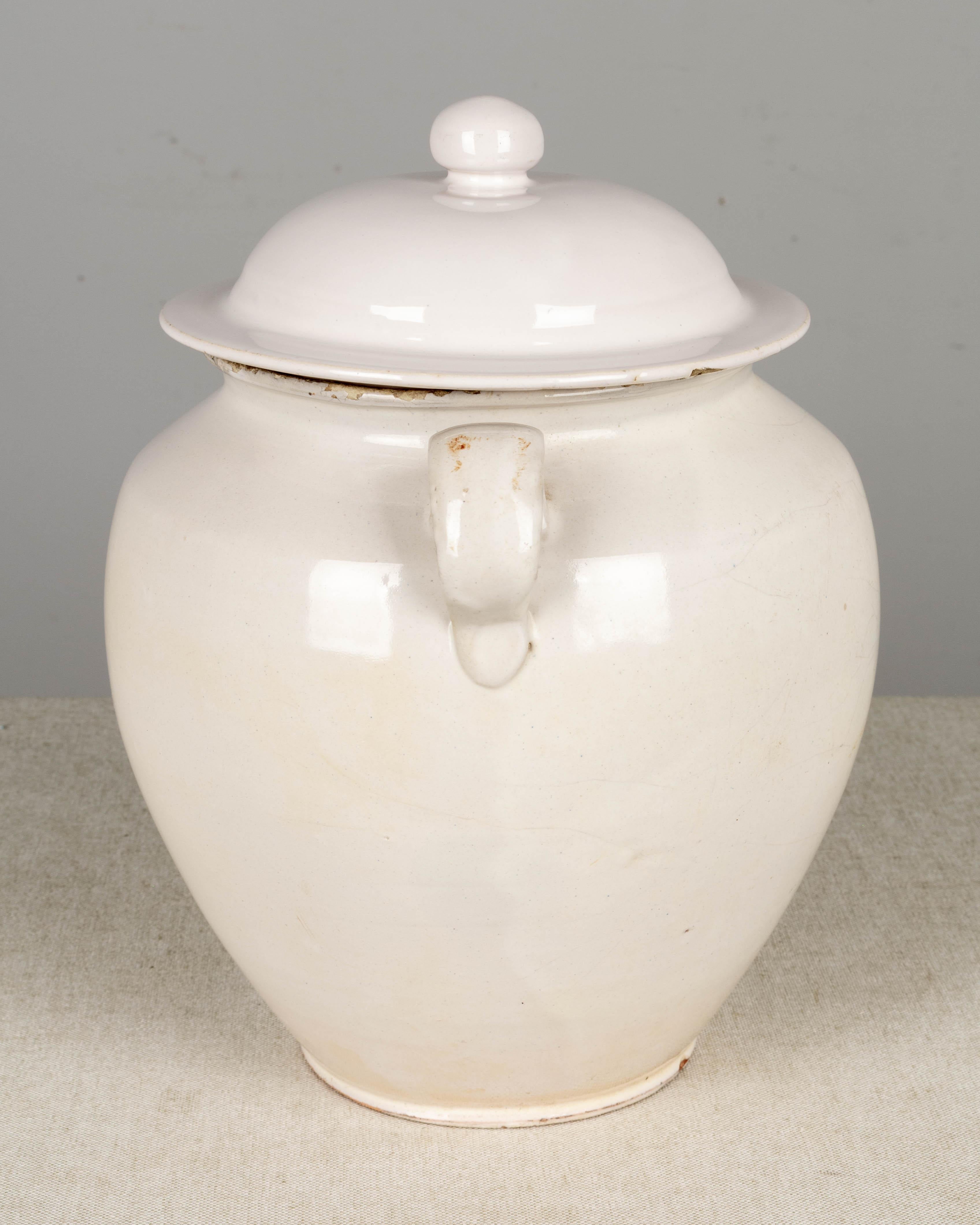 19th Century French White Glazed Confit Pot In Good Condition In Winter Park, FL