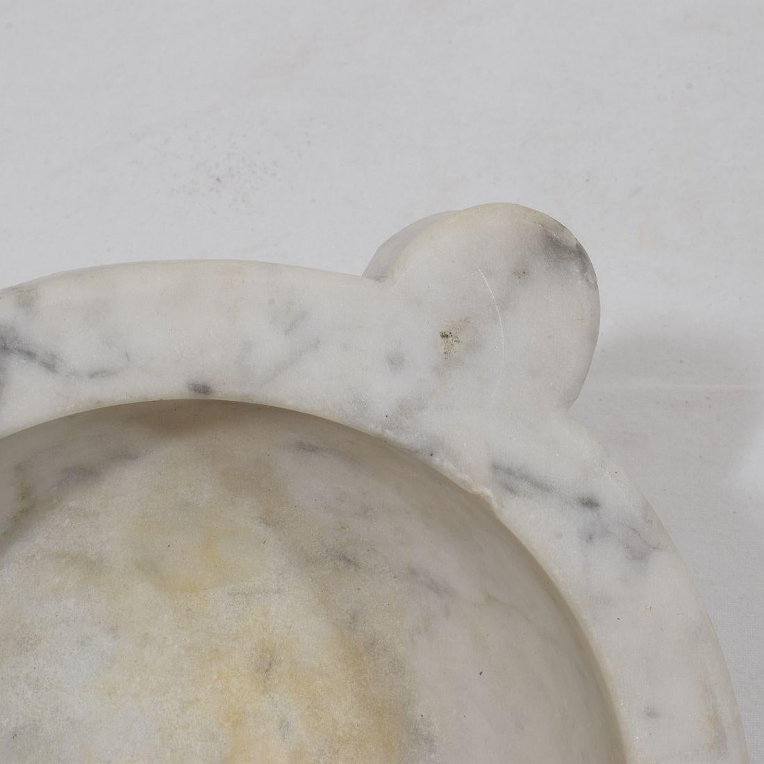 Mortaio francese in marmo bianco del XIX secolo in vendita 4