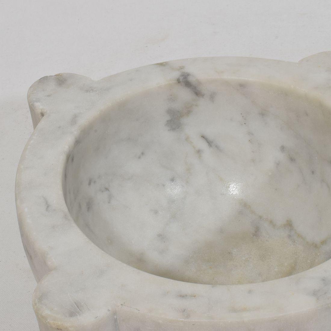 Mortaio francese in marmo bianco del XIX secolo in vendita 2