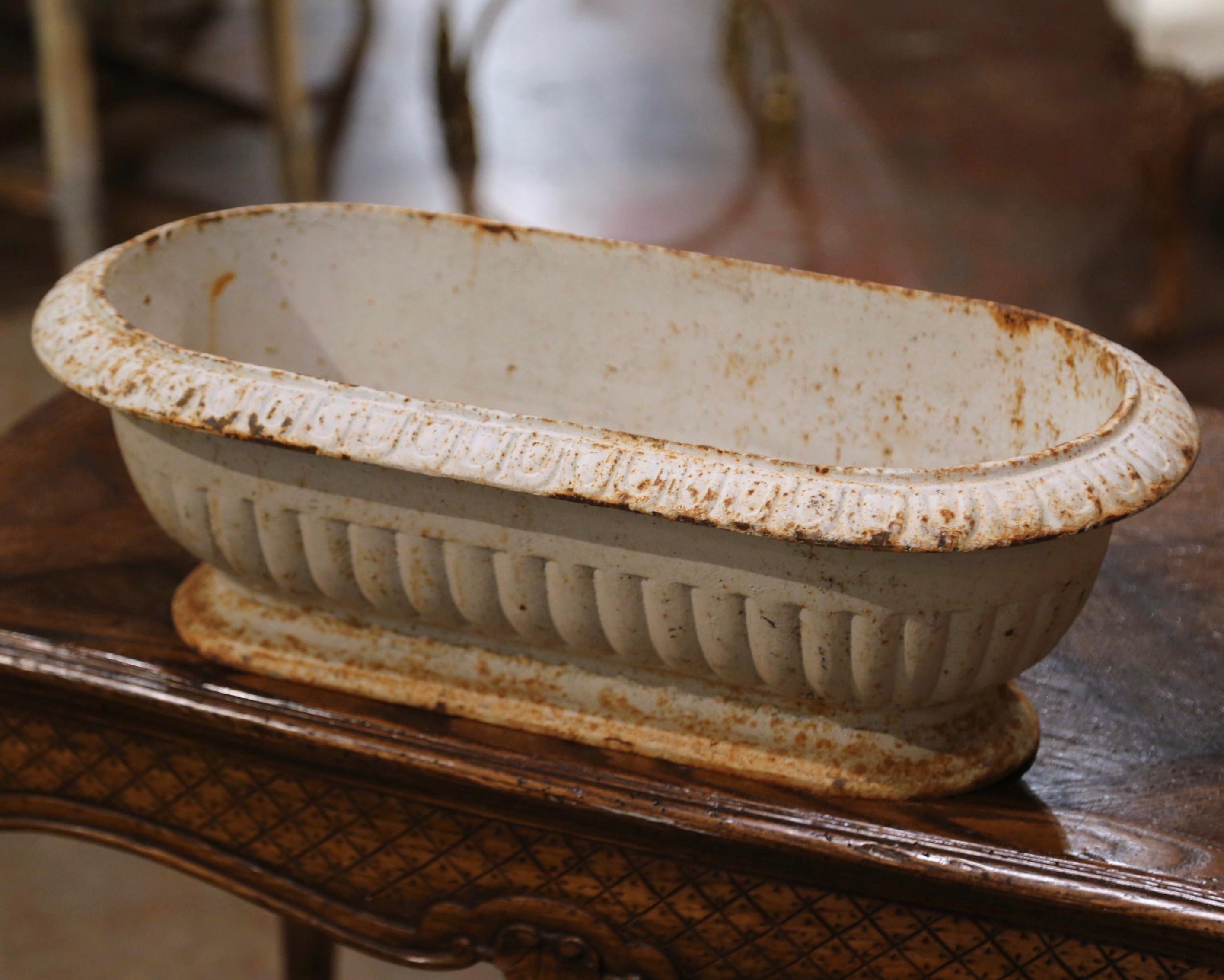 Hand-Crafted 19th Century French White Painted Iron Oval Planter Jardiniere from Normandy