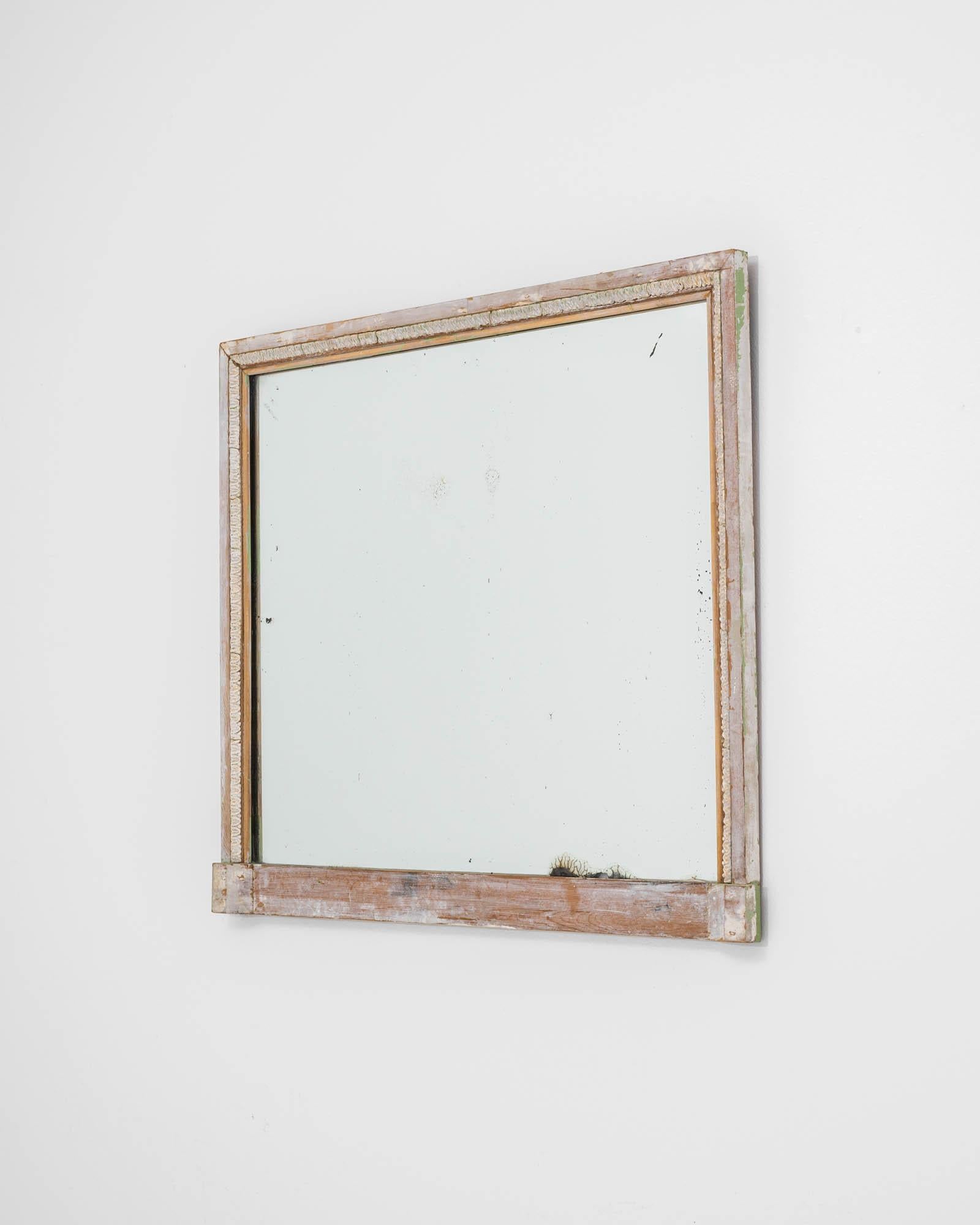 19th Century French White Painted Mirror In Good Condition For Sale In High Point, NC