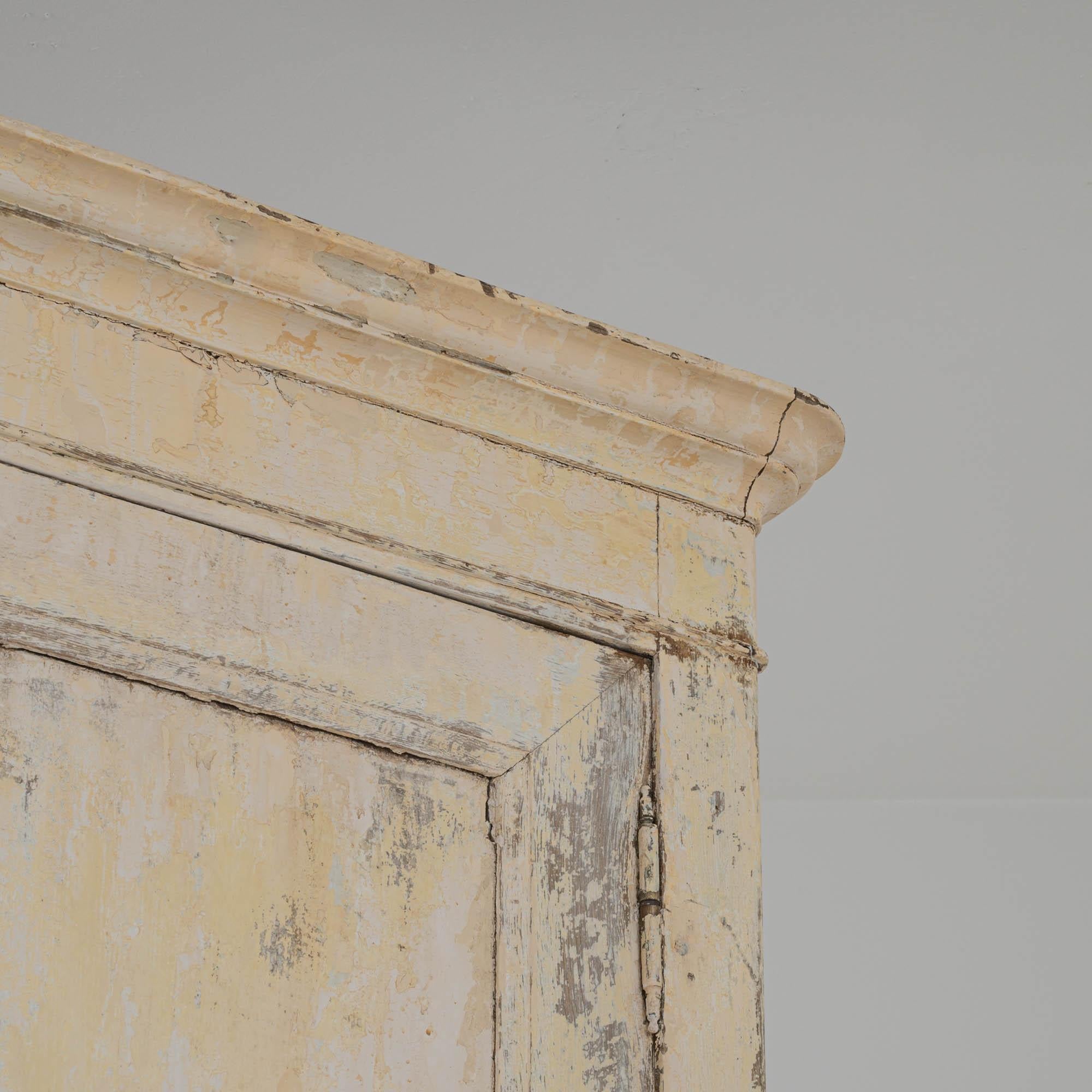 19th Century French White Patinated Cabinet For Sale 6