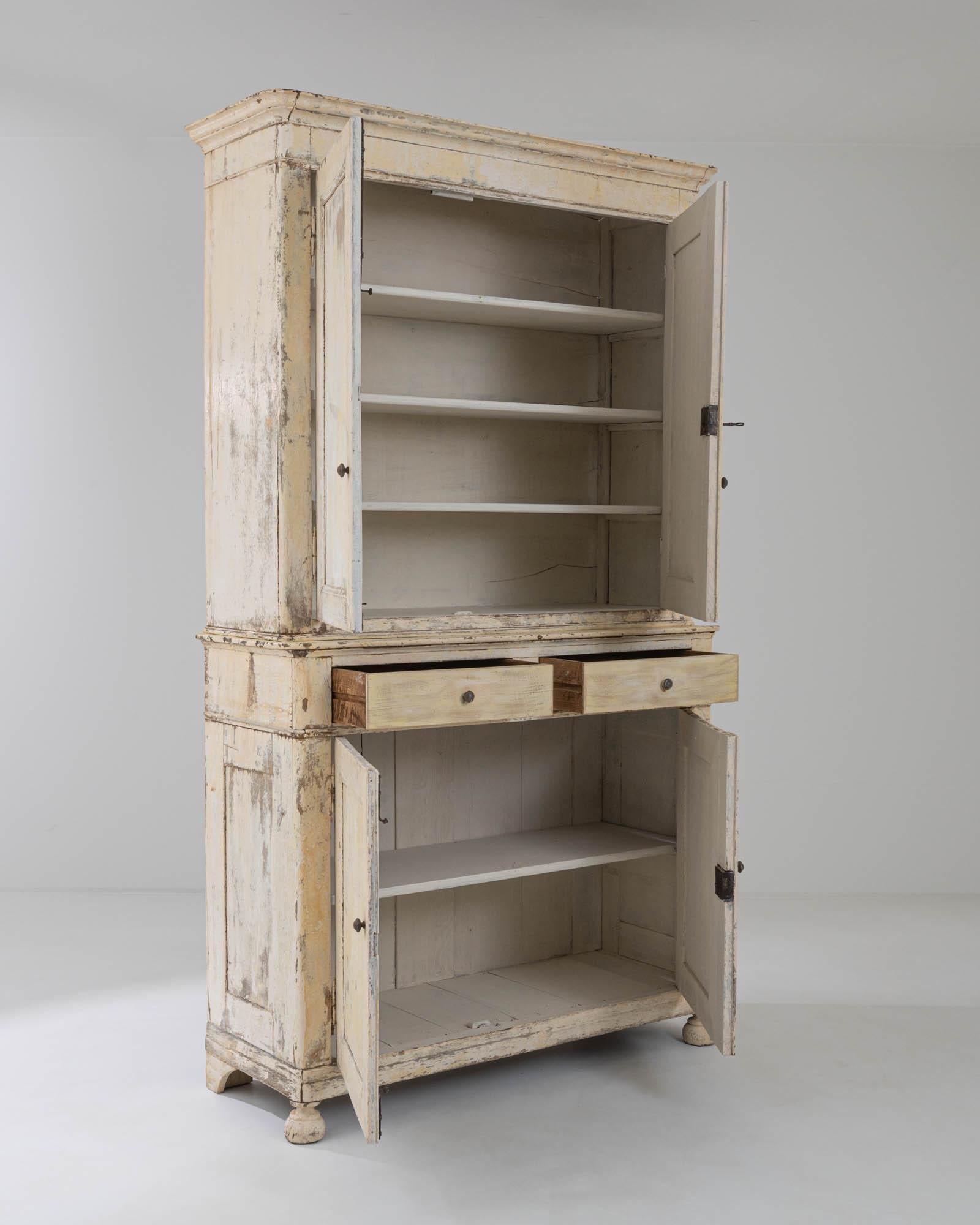 19th Century French White Patinated Cabinet For Sale 2