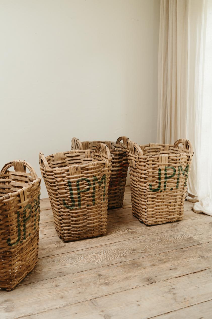 19th Century French Wicker Baskets For Sale 1