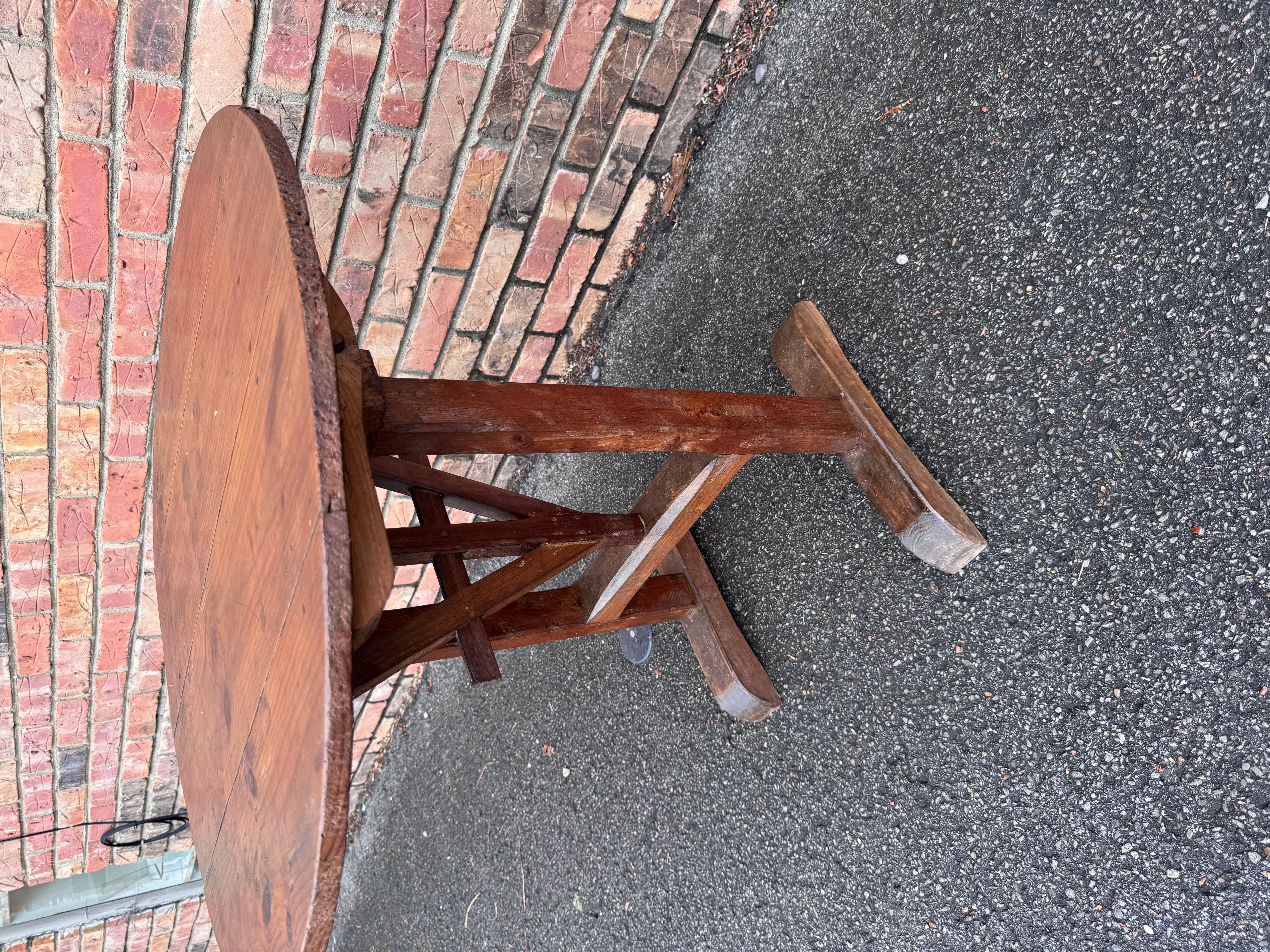 Mesa de vino francesa del siglo XIX en Bueno estado para la venta en Nashville, TN