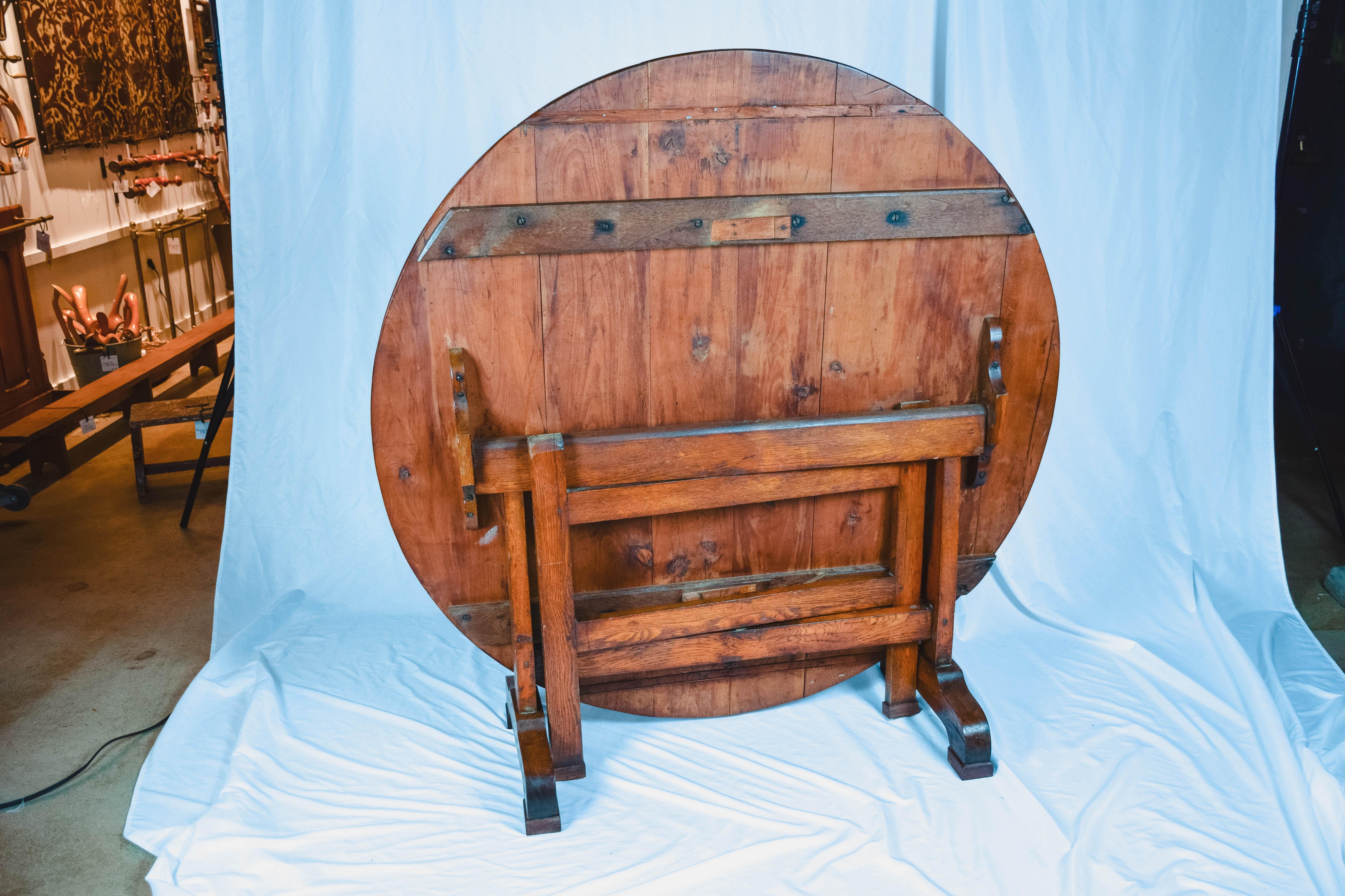 19th Century, French Wine Tasting Table In Good Condition In Houston, TX