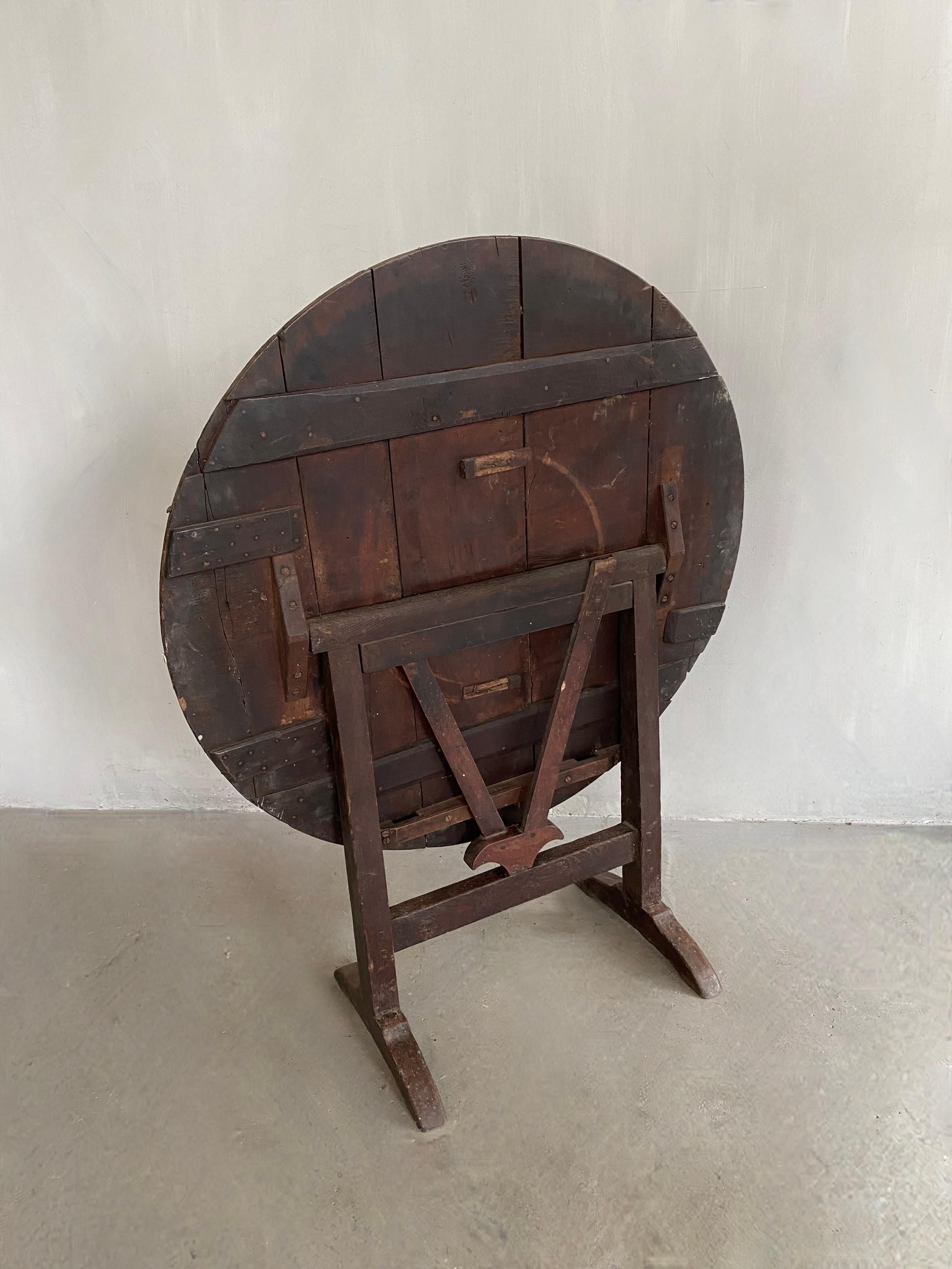 Oak 19th Century French Wine Tasting Table For Sale