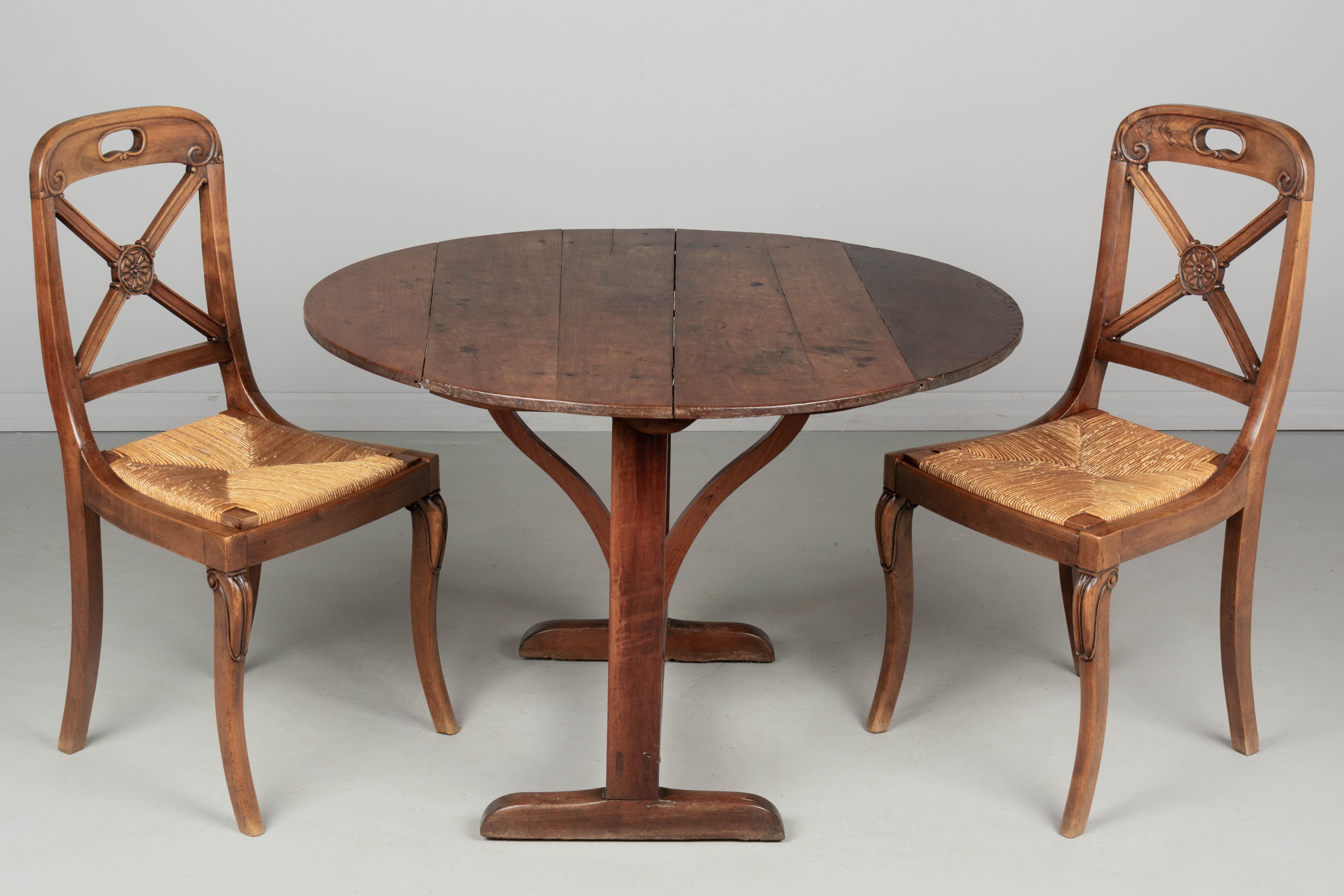 Country 19th Century French Wine Tasting Table or Tilt-Top Table