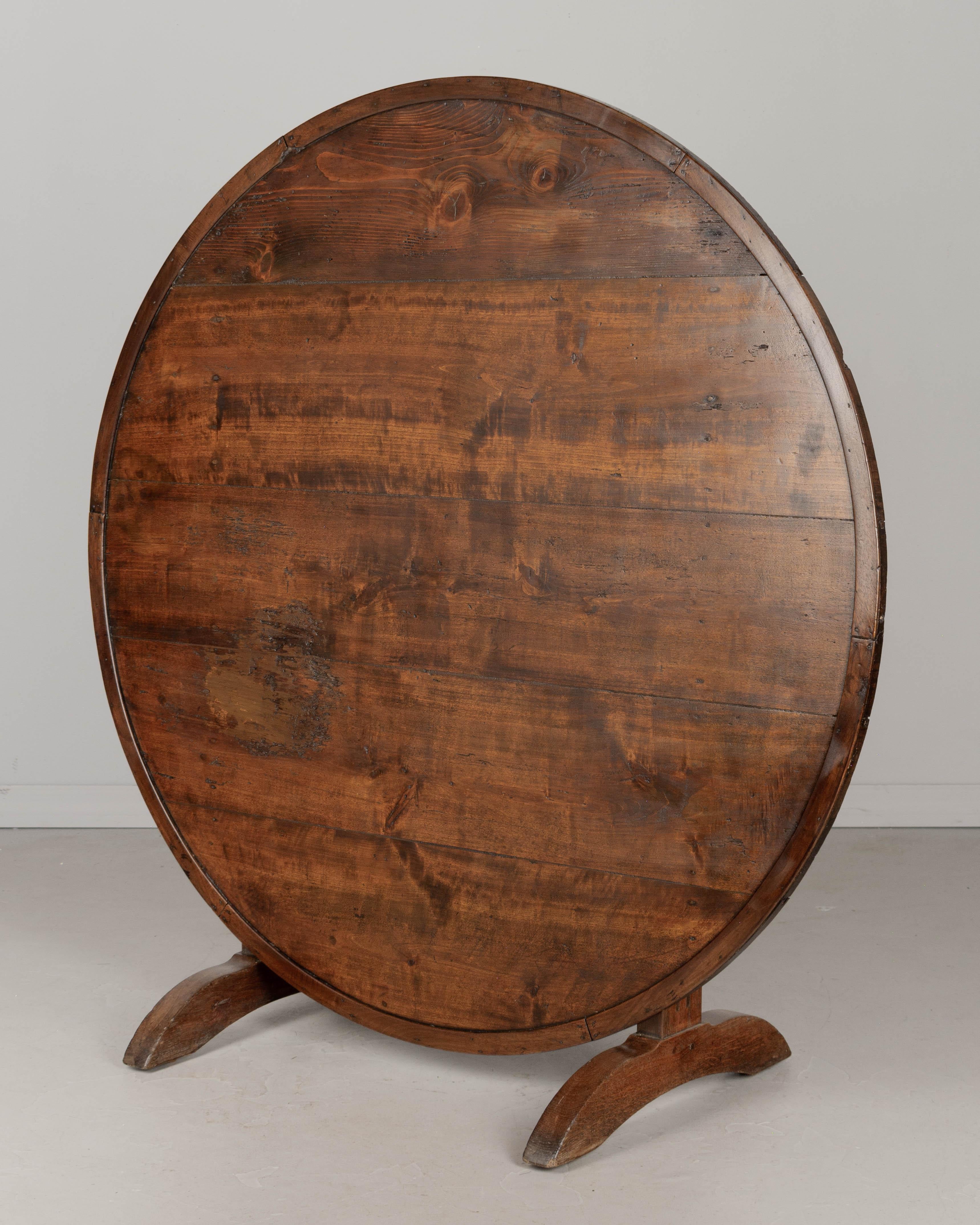 Country 19th Century French Wine Tasting Table or Tilt-Top Table For Sale