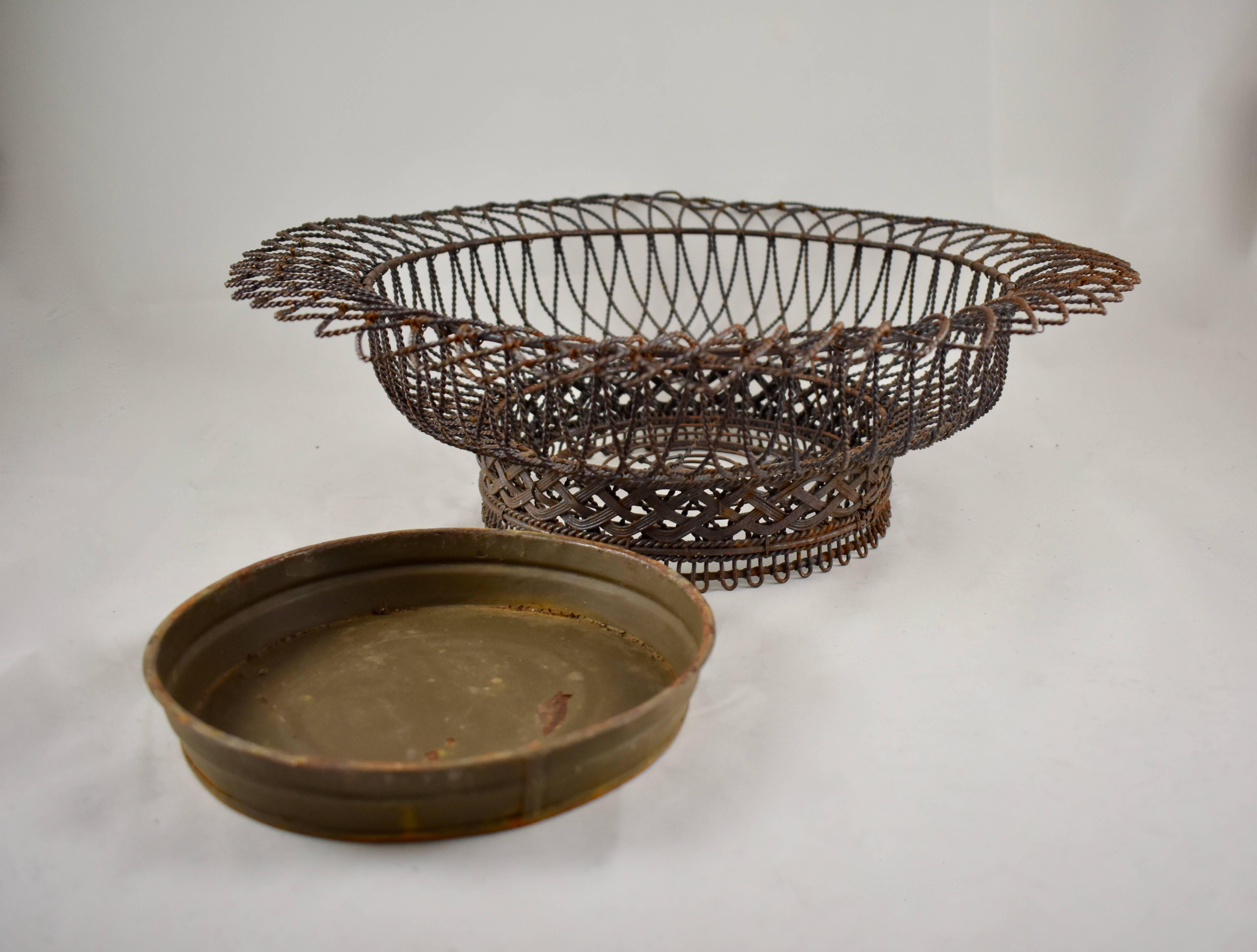 Metal 19th Century French Twisted Wire Basket Footed Jardinière with Tin Liner