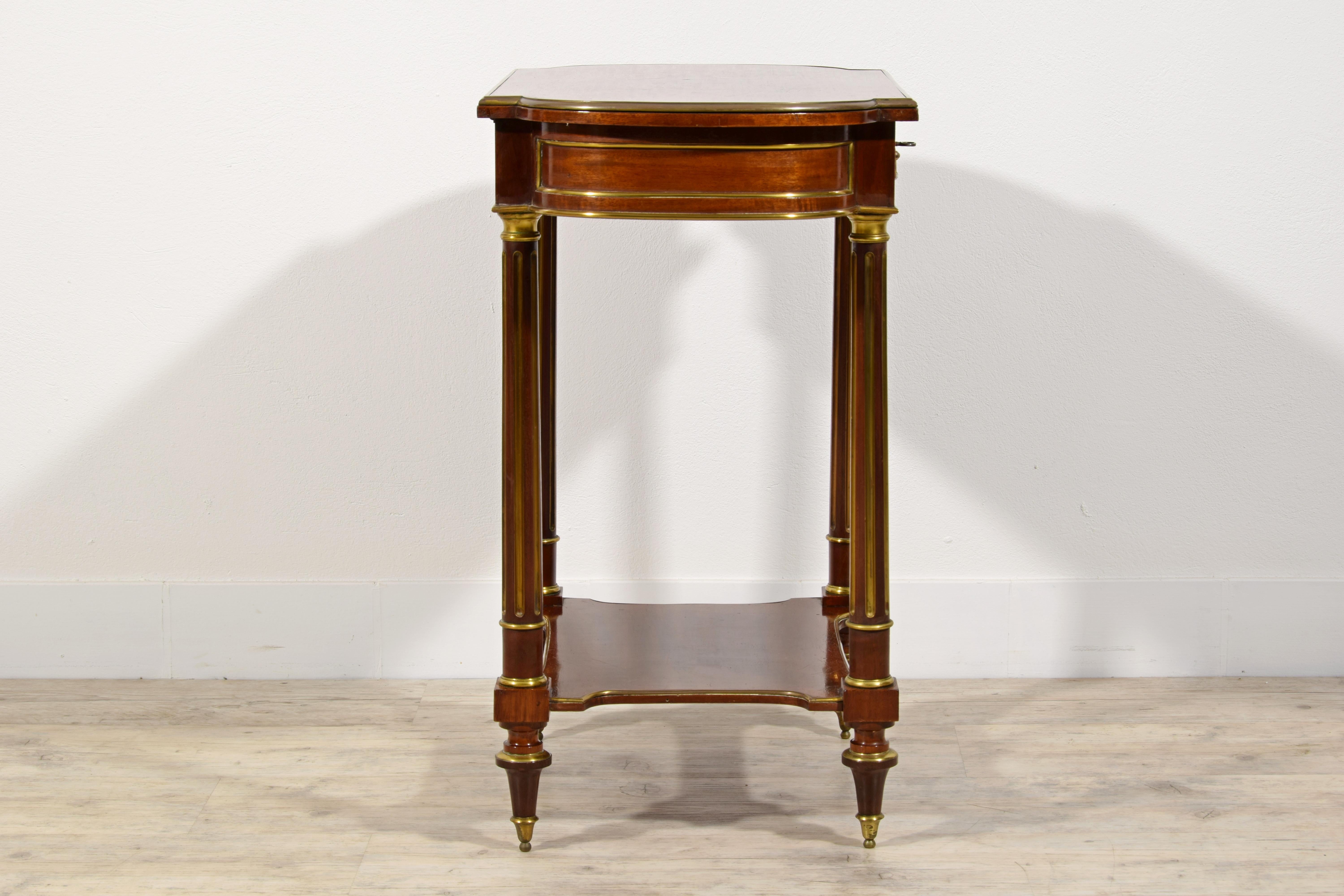 19th Century, French Wood and Gilt Bronze Centre Table For Sale 16